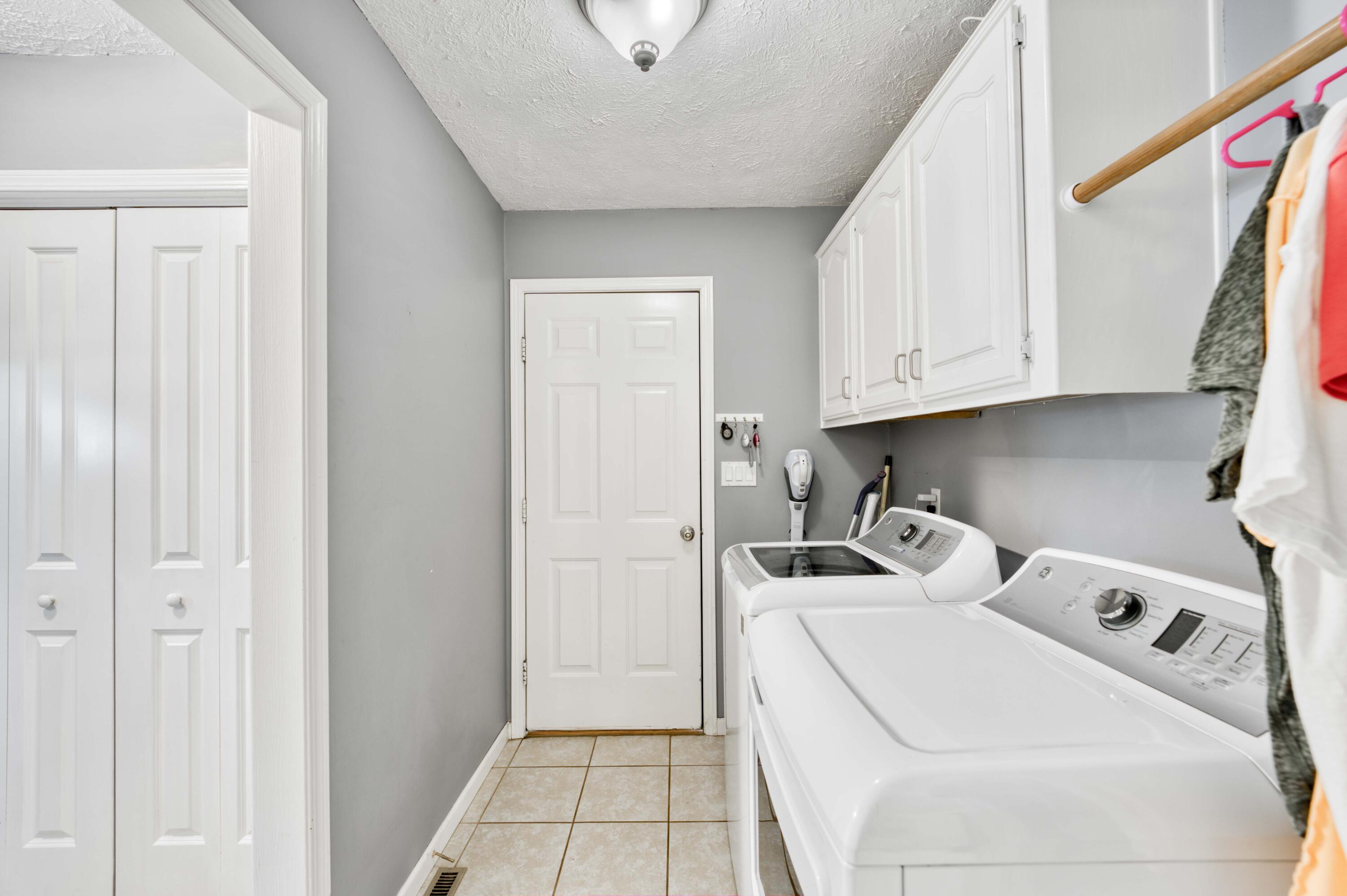 3477 West Broadmoor Court Property Photo 15