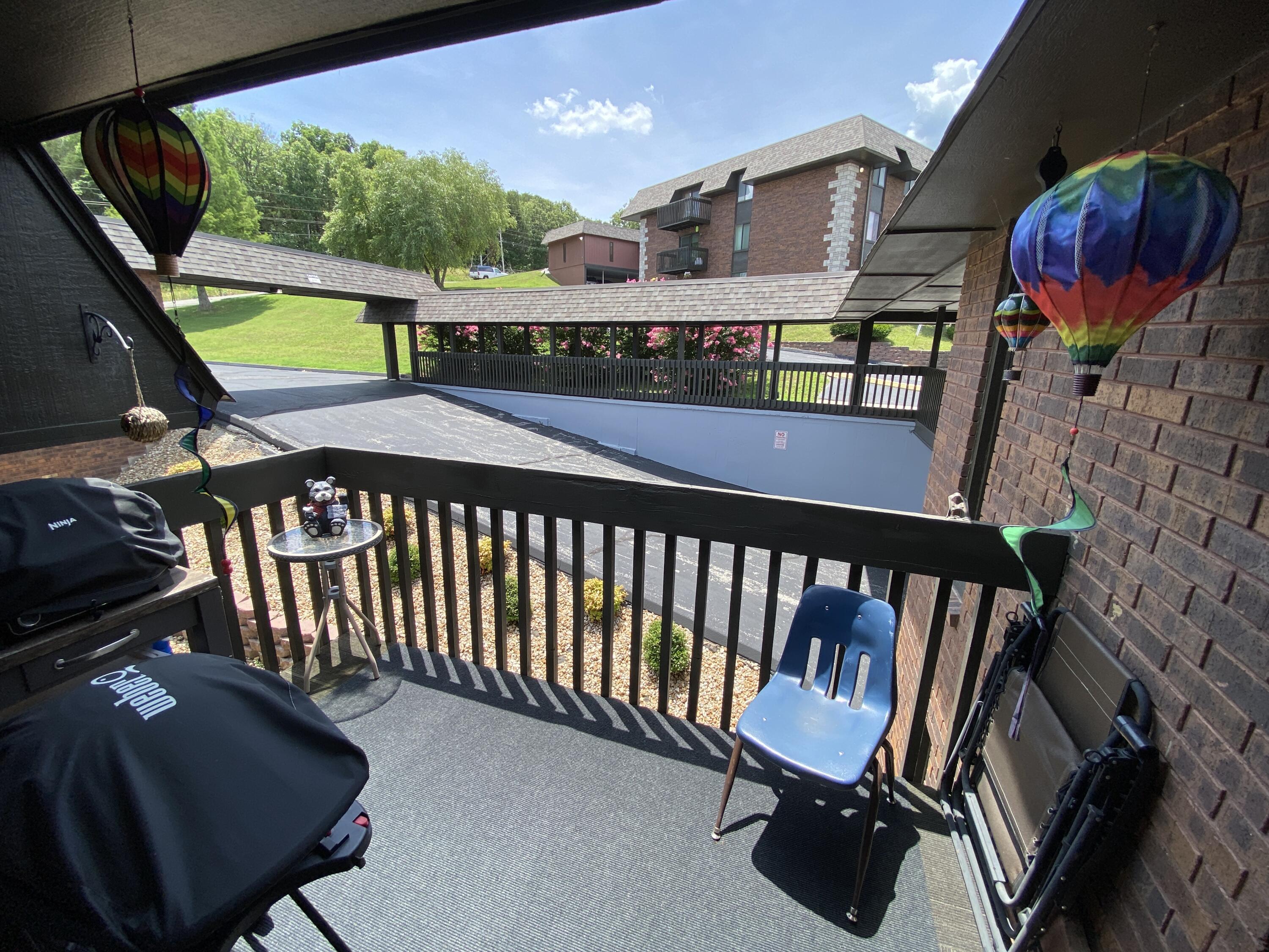 170 Wilshire Drive Property Photo 13