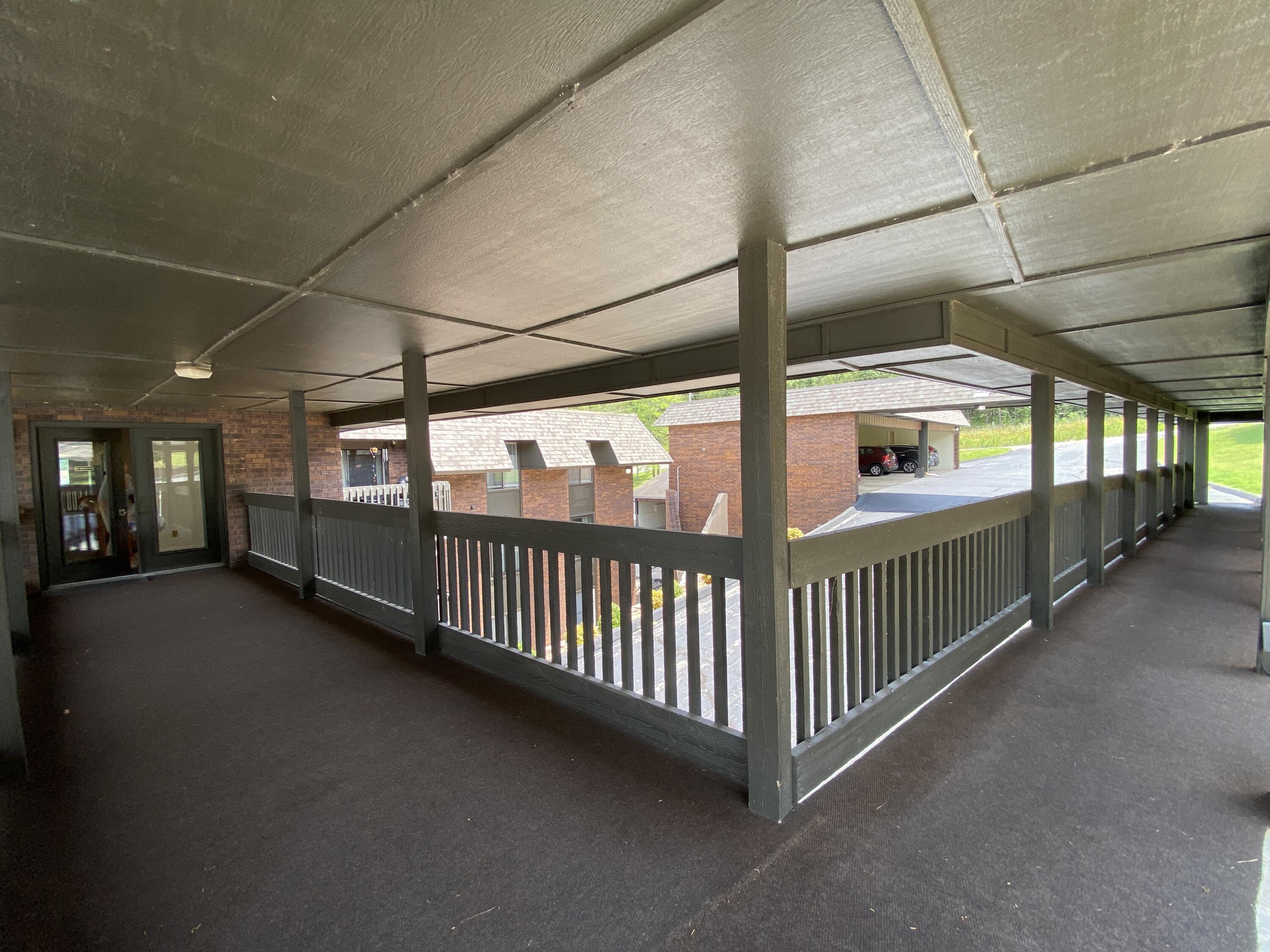 170 Wilshire Drive Property Photo 19