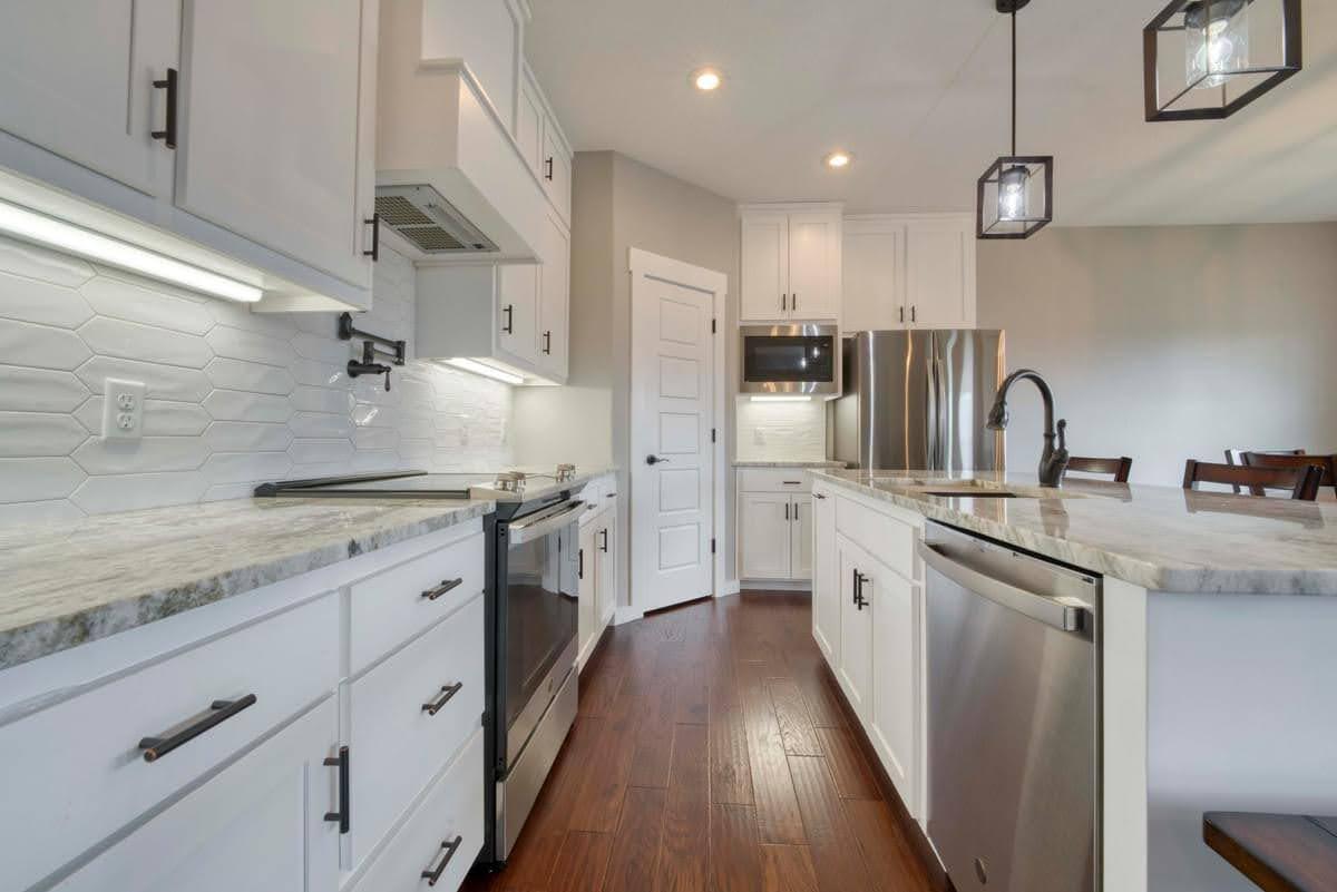 4212 Tuscany Circle Property Photo 3