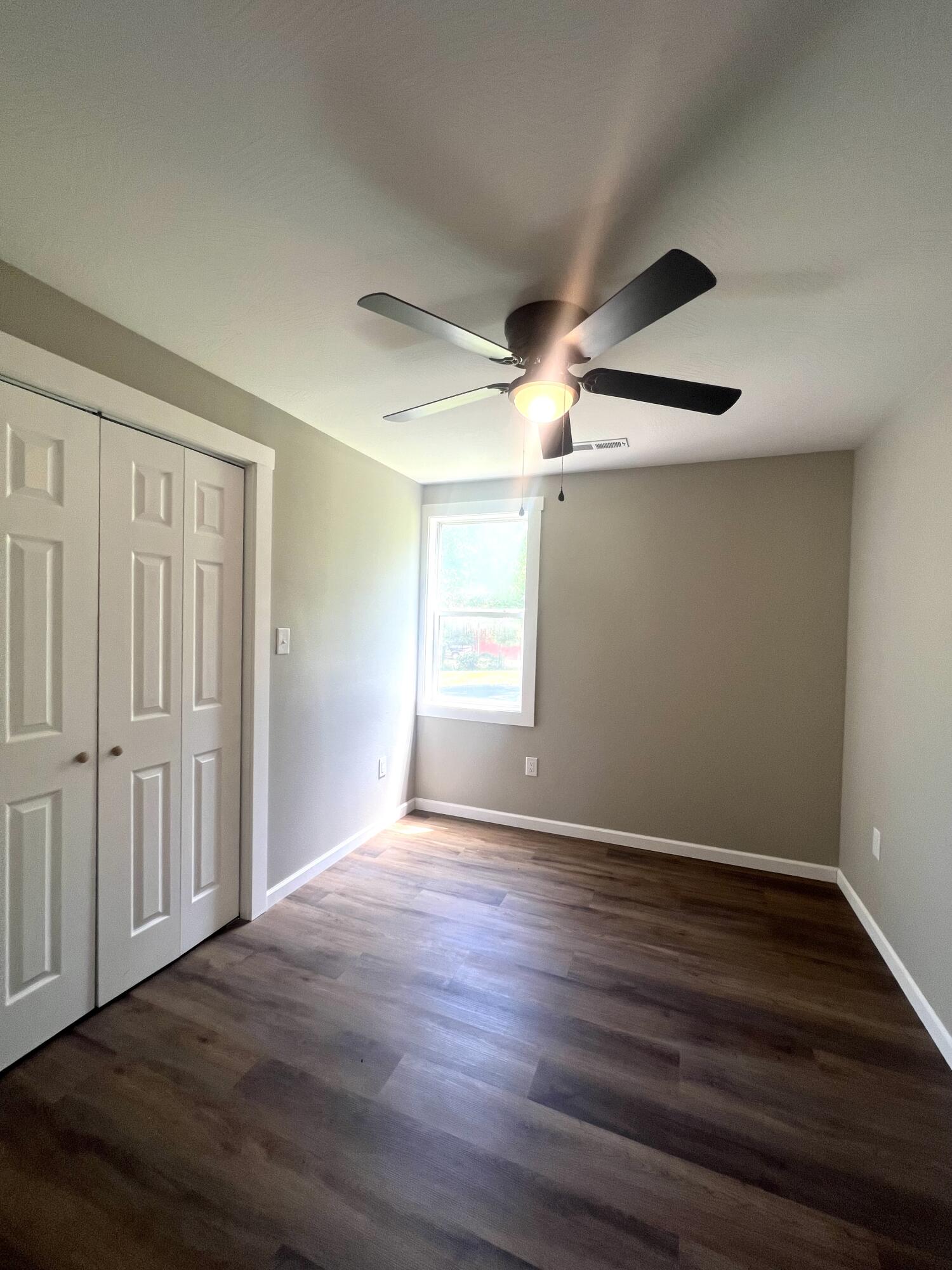 711 West Woodbine Road Property Photo 15
