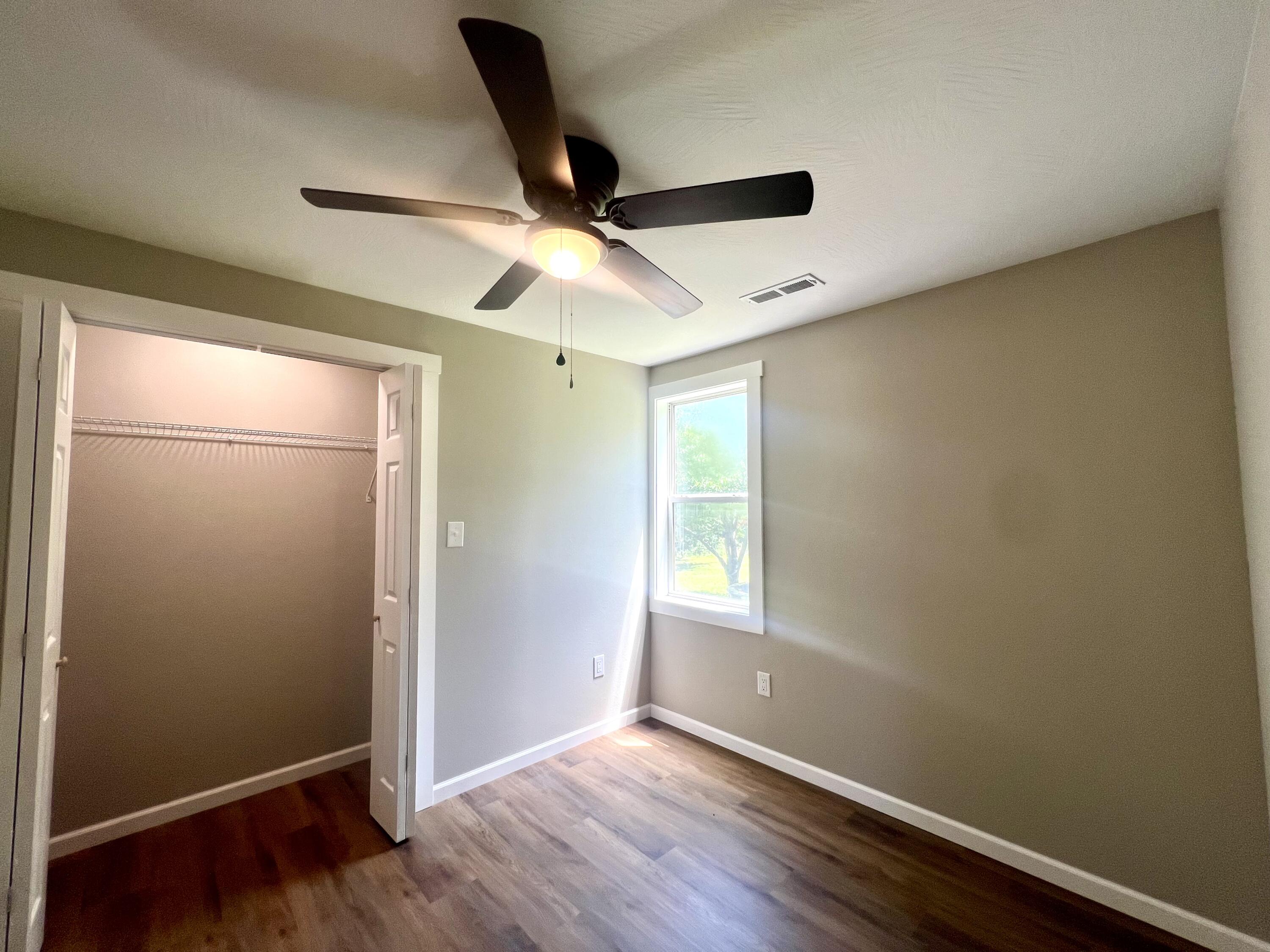711 West Woodbine Road Property Photo 16