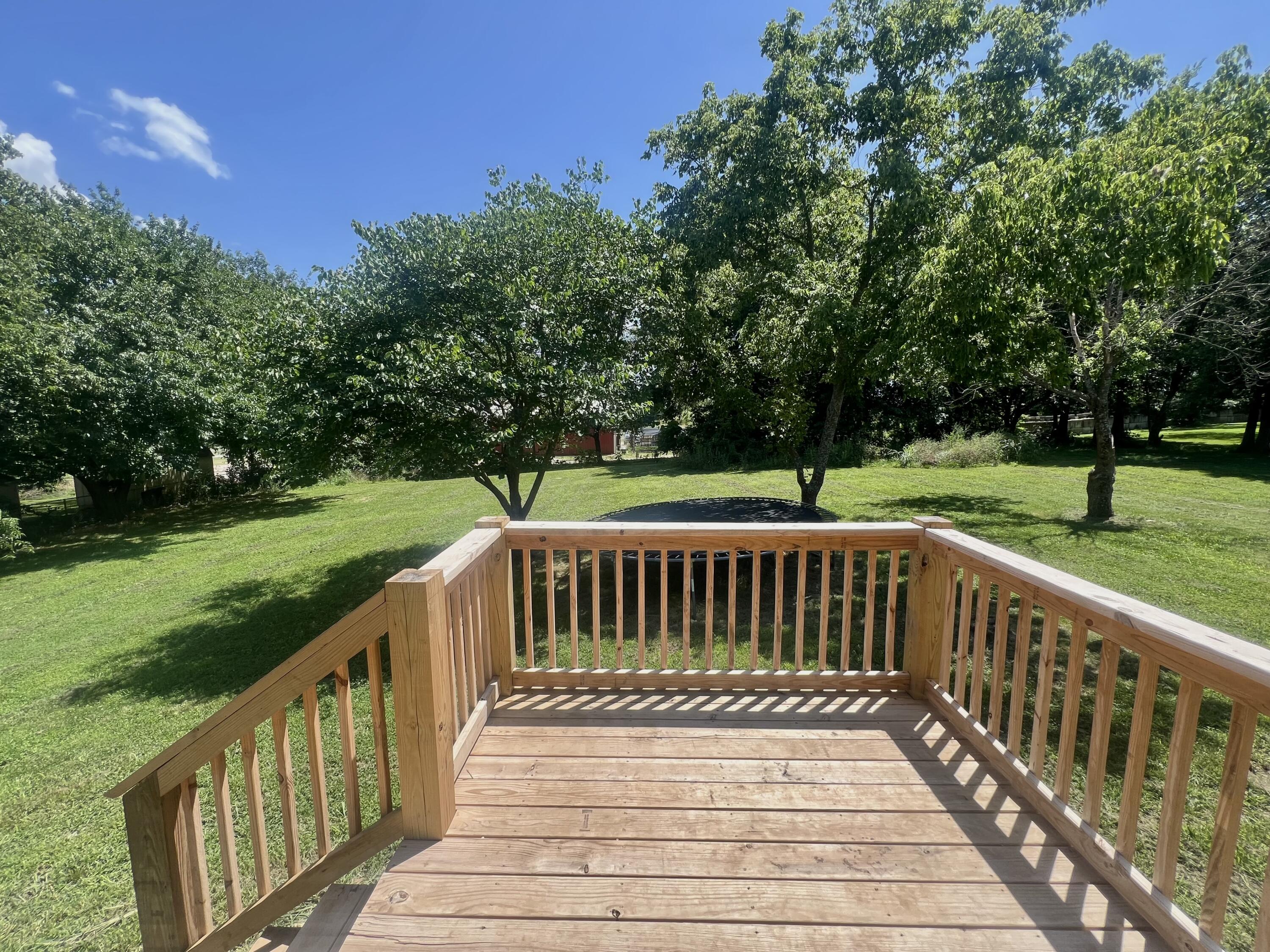 711 West Woodbine Road Property Photo 30