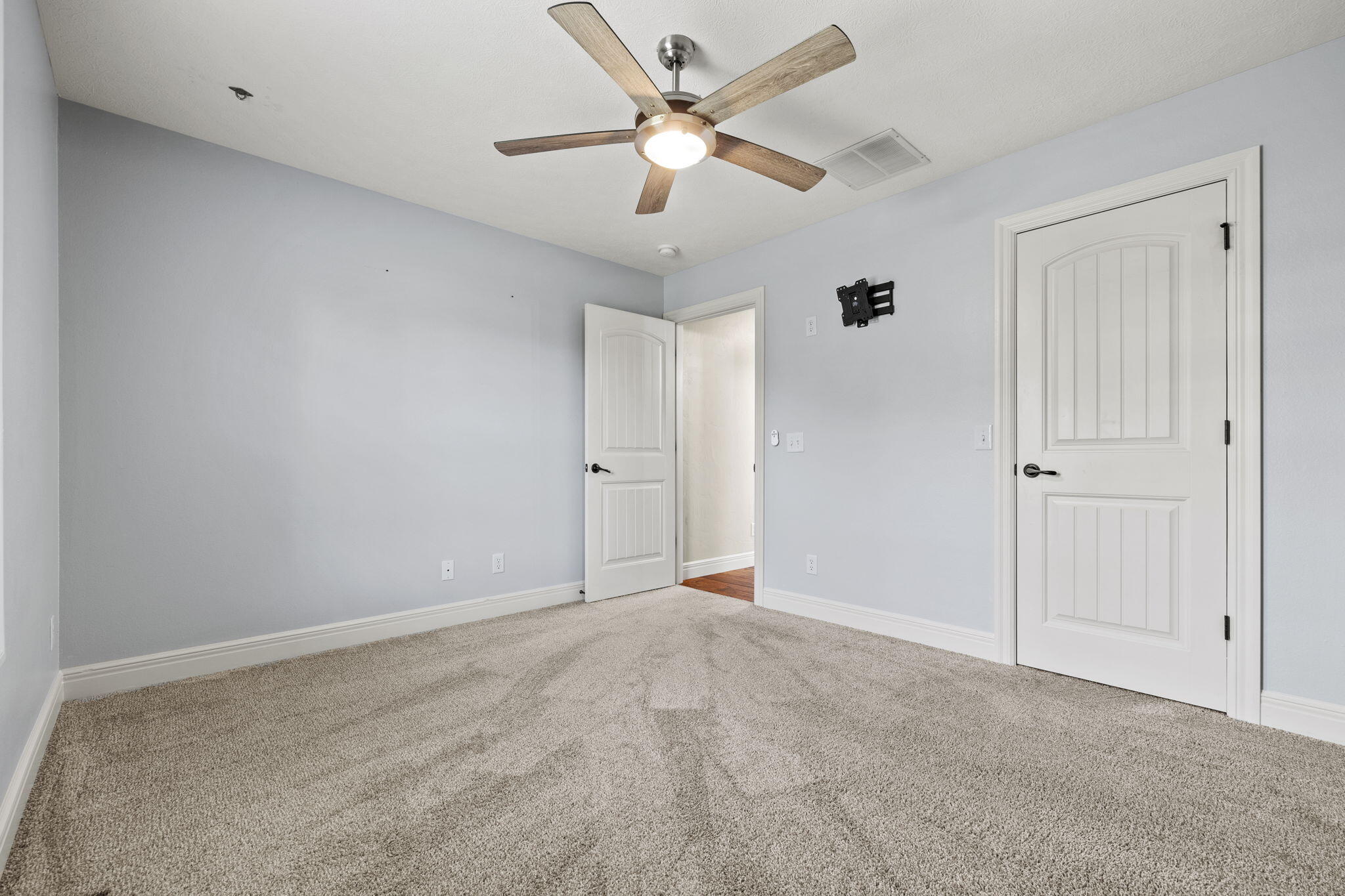 5323 South Carson Street Property Photo 45