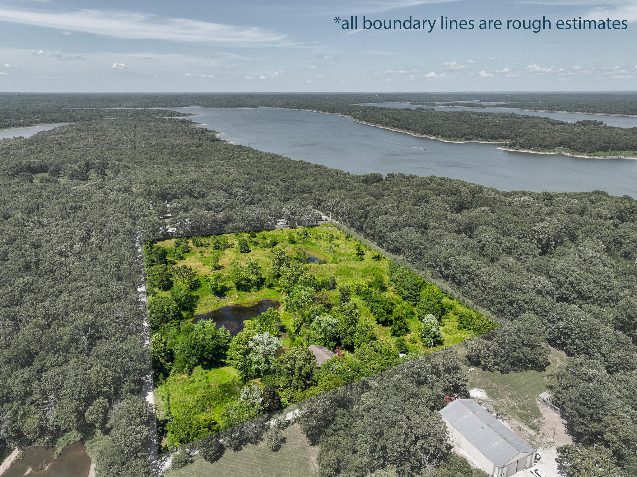 11270 Northeast 1351 Road Property Photo 6