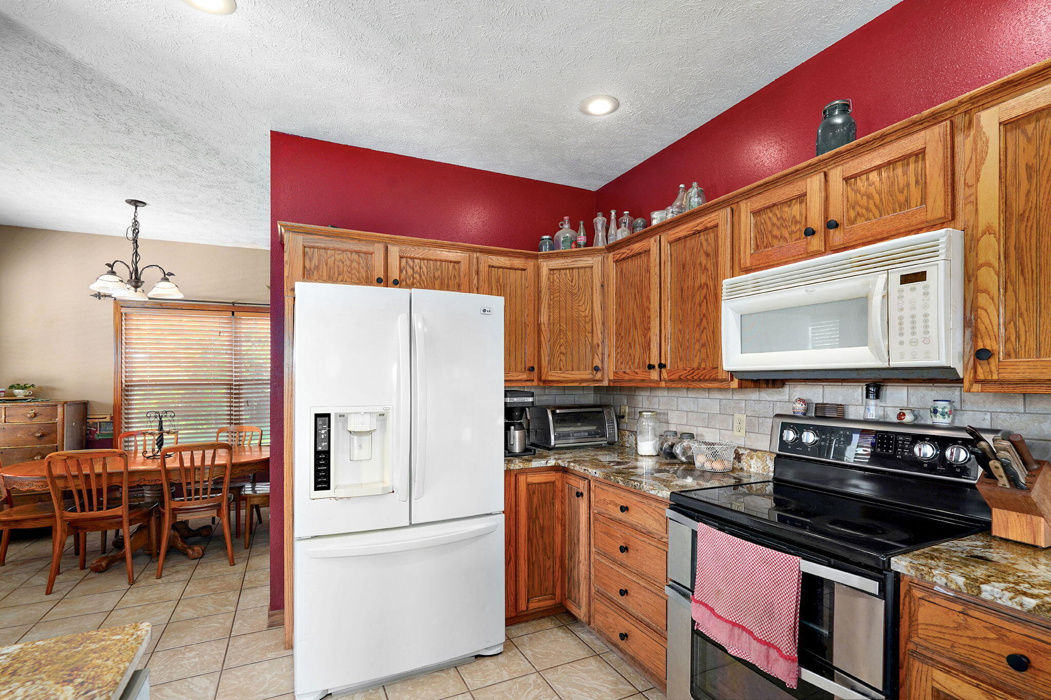 8404 Fossilsaurus Lane Property Photo 41