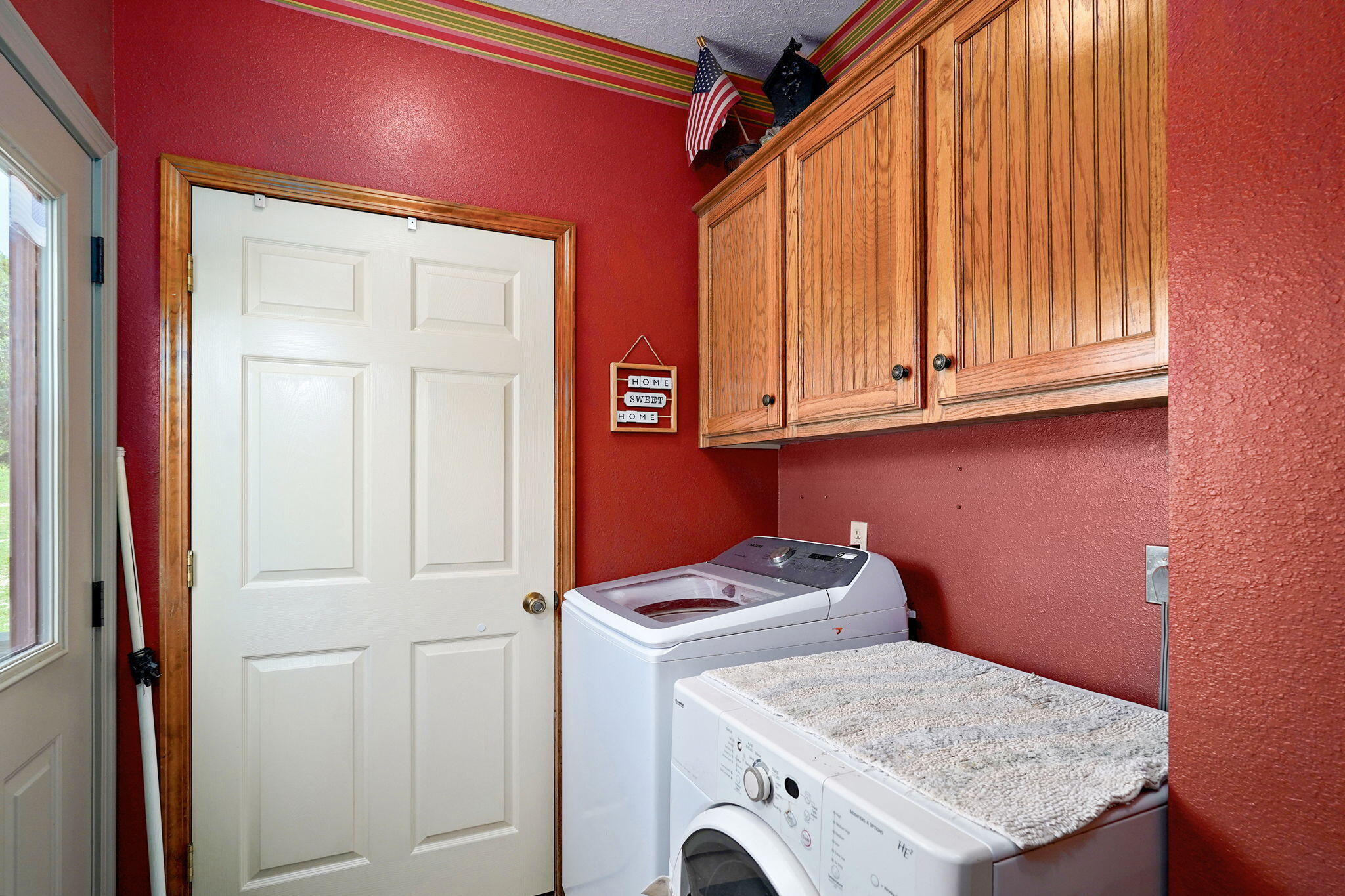 8404 Fossilsaurus Lane Property Photo 45