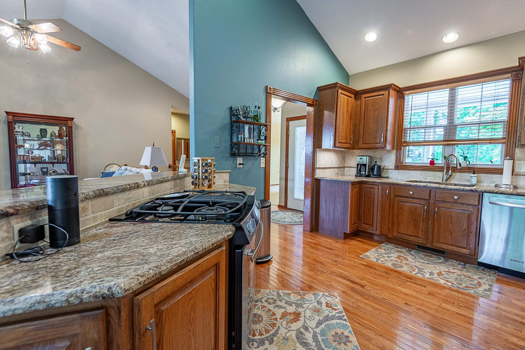 280 Center Road Property Photo 15