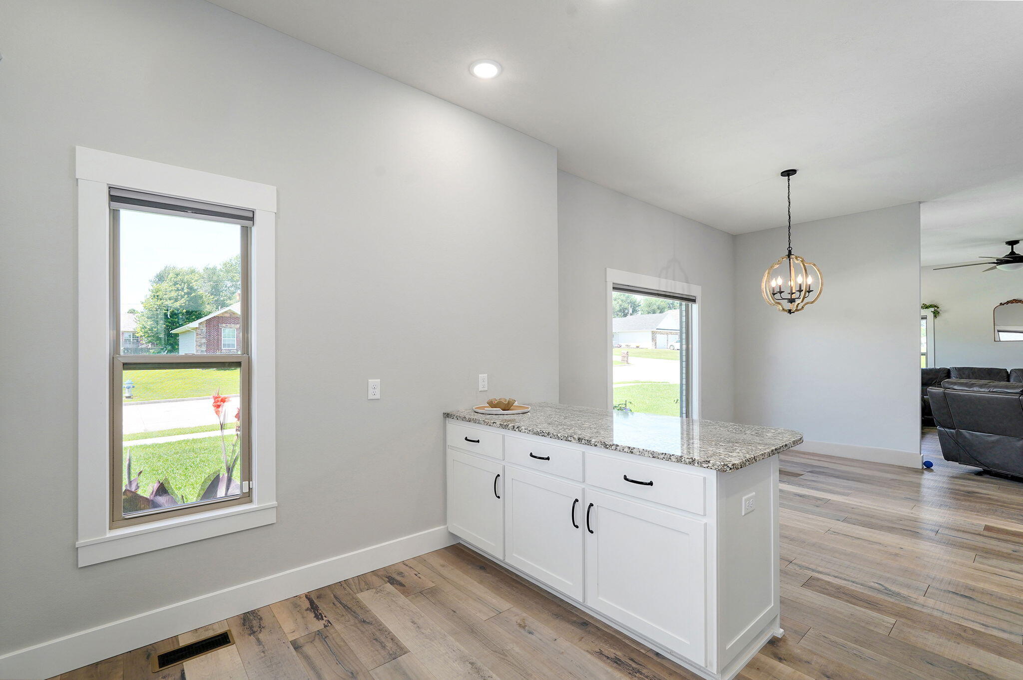 1240 East Keeling Place Property Photo 18