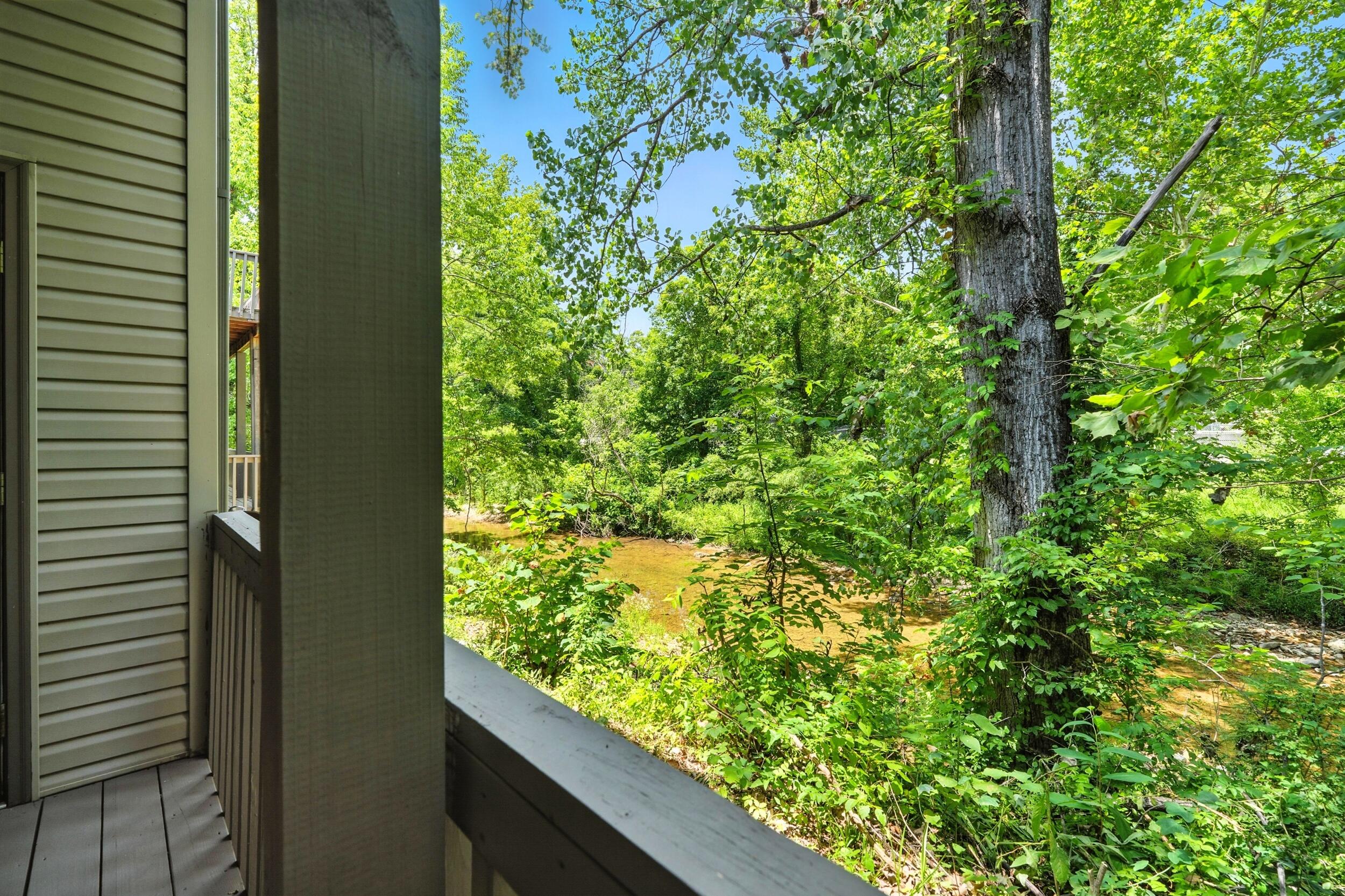 7815 Cozy Cove Road Property Photo 17