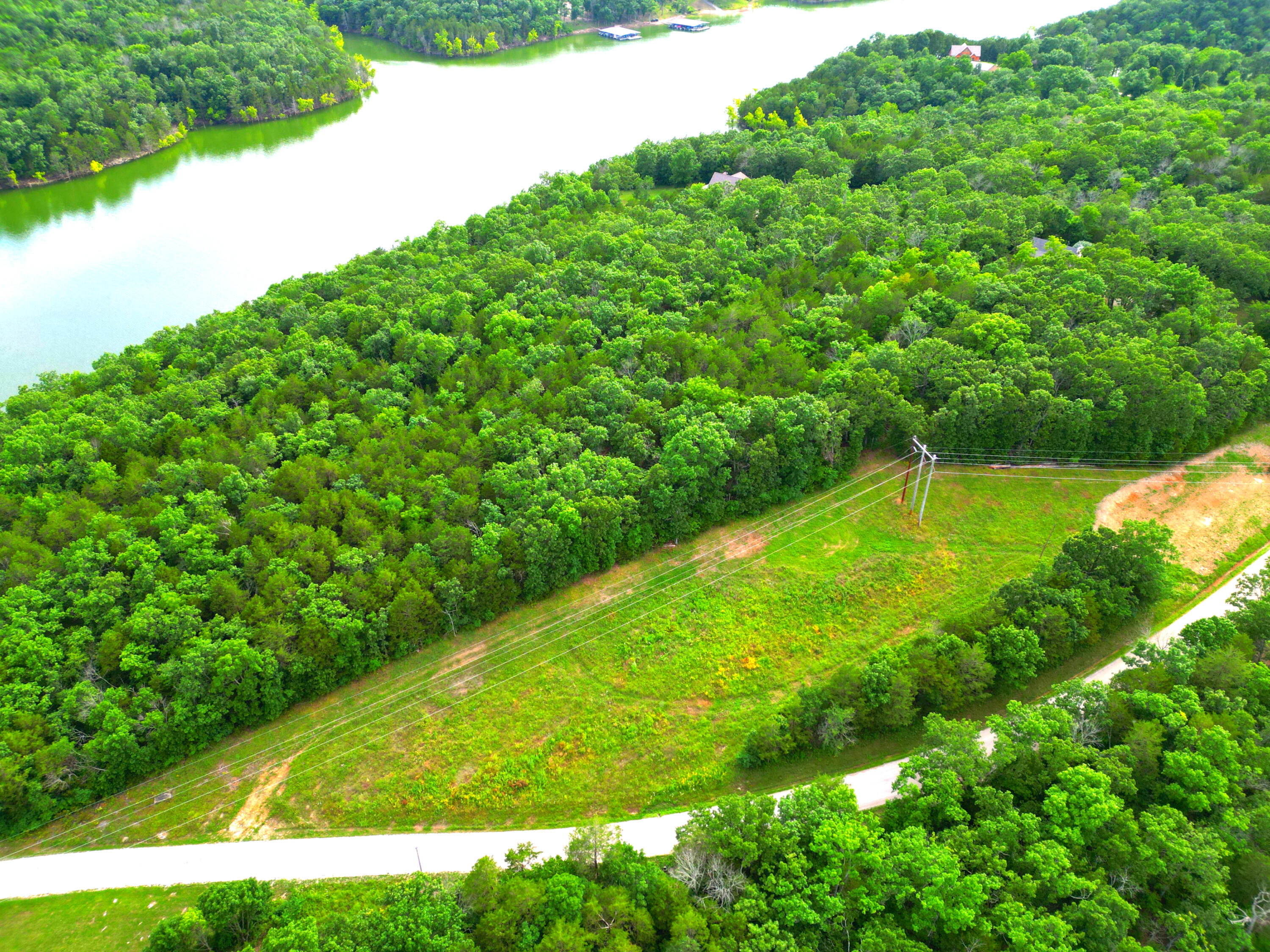 000 Wooley Creek Road Property Photo 18
