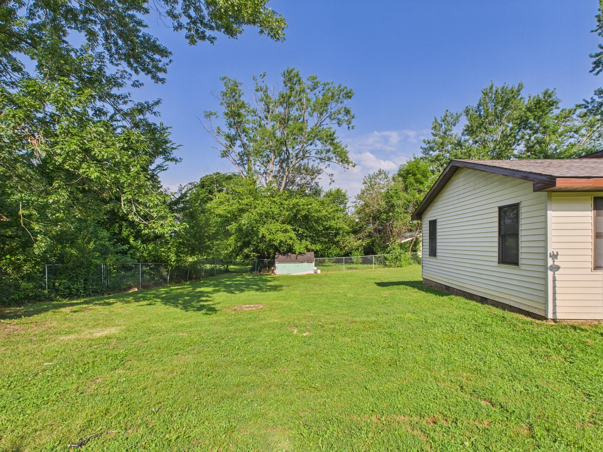 1230 West Chestnut Street Street Property Photo 9