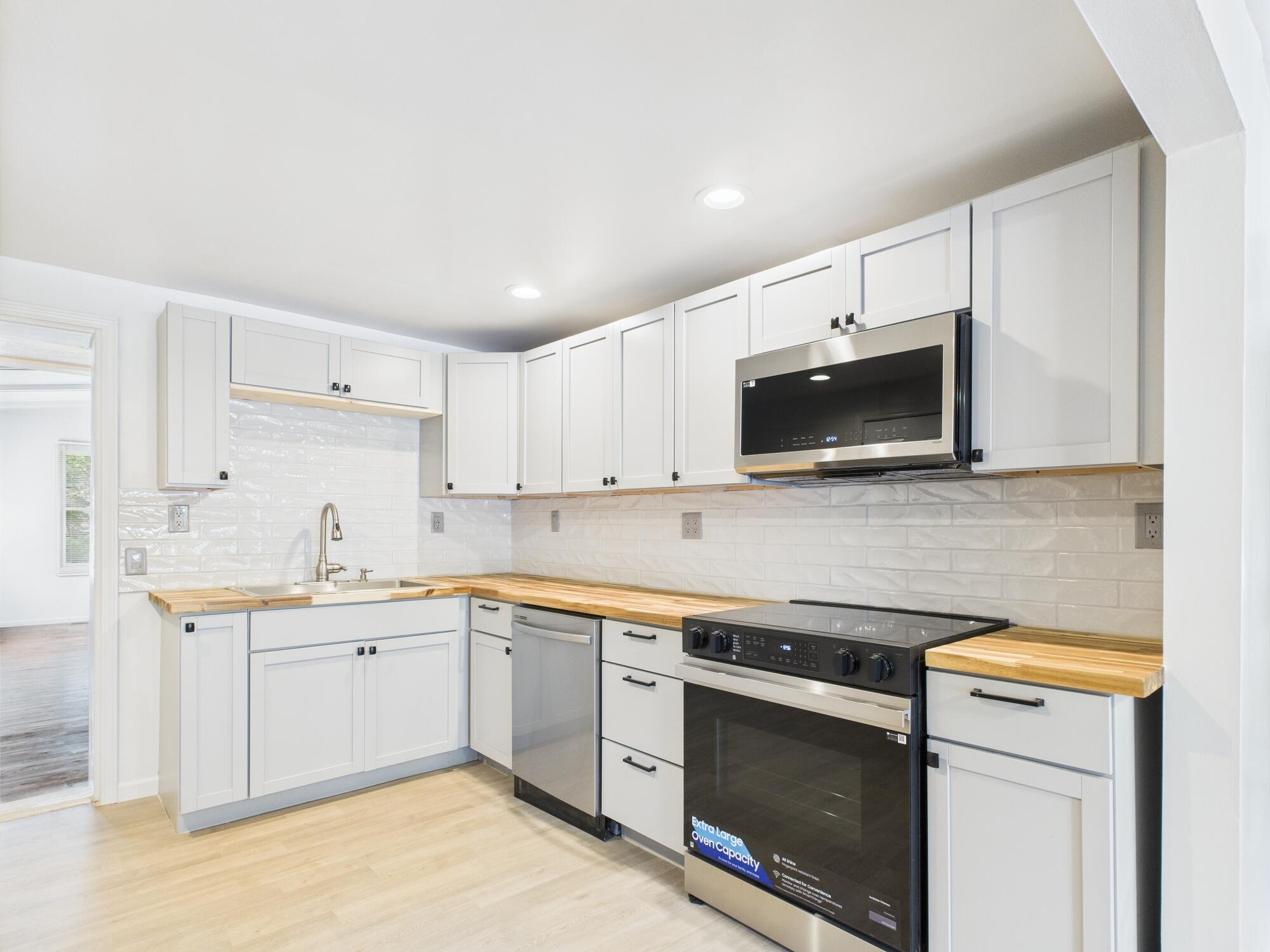 1230 West Chestnut Street Street Property Photo 14