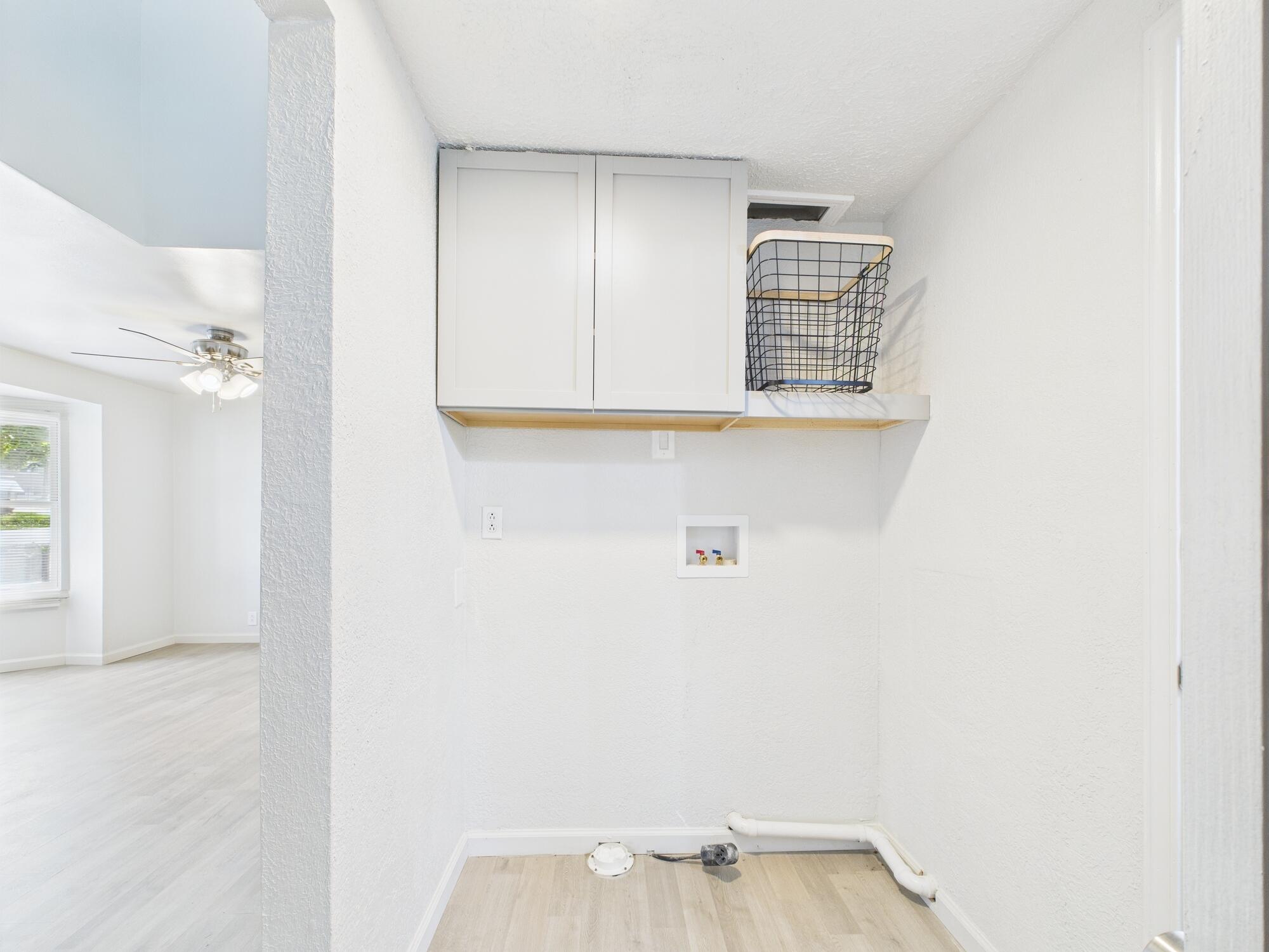 1230 West Chestnut Street Street Property Photo 18