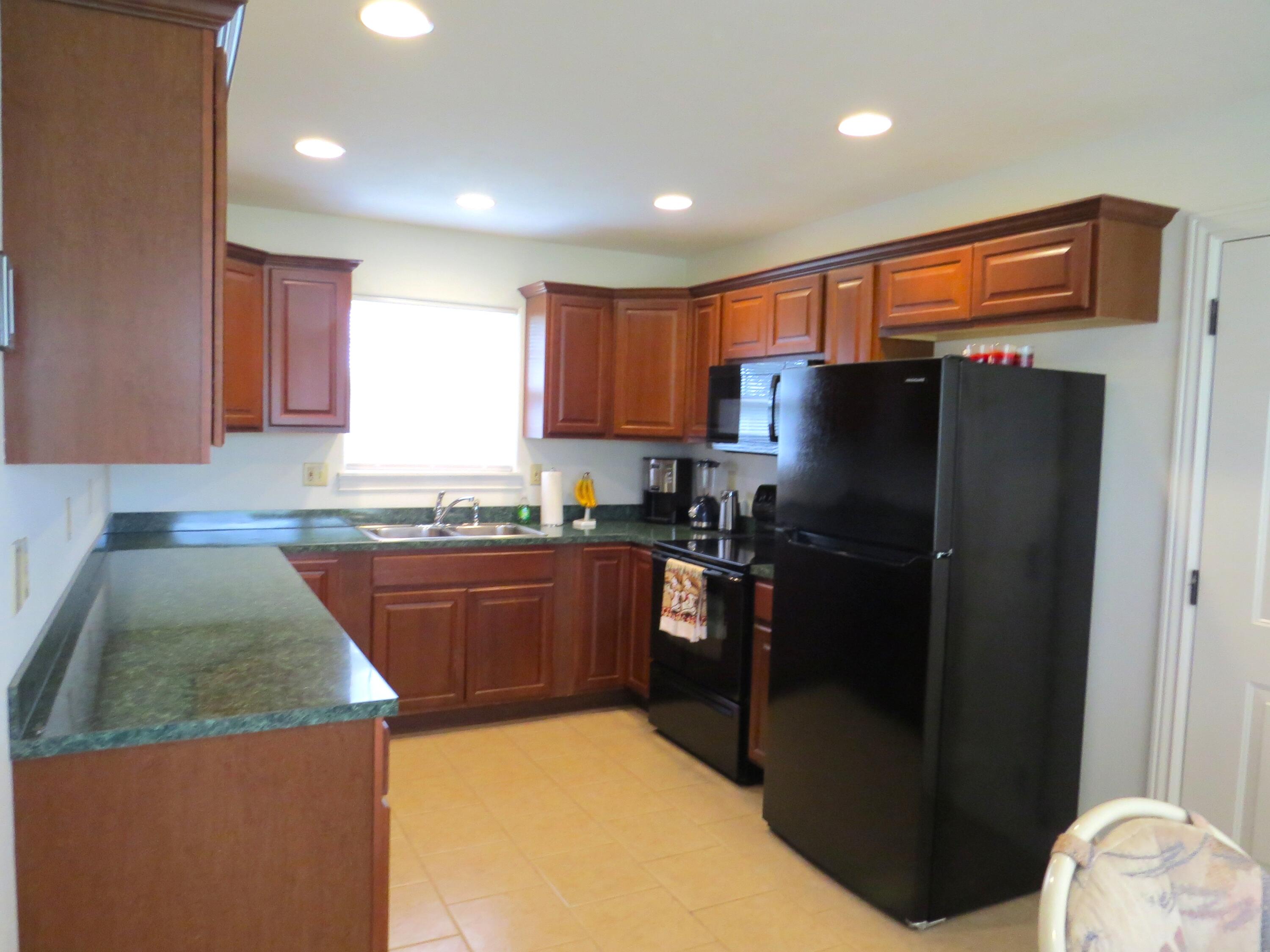 8861 Farm Road 2212 Property Photo 7