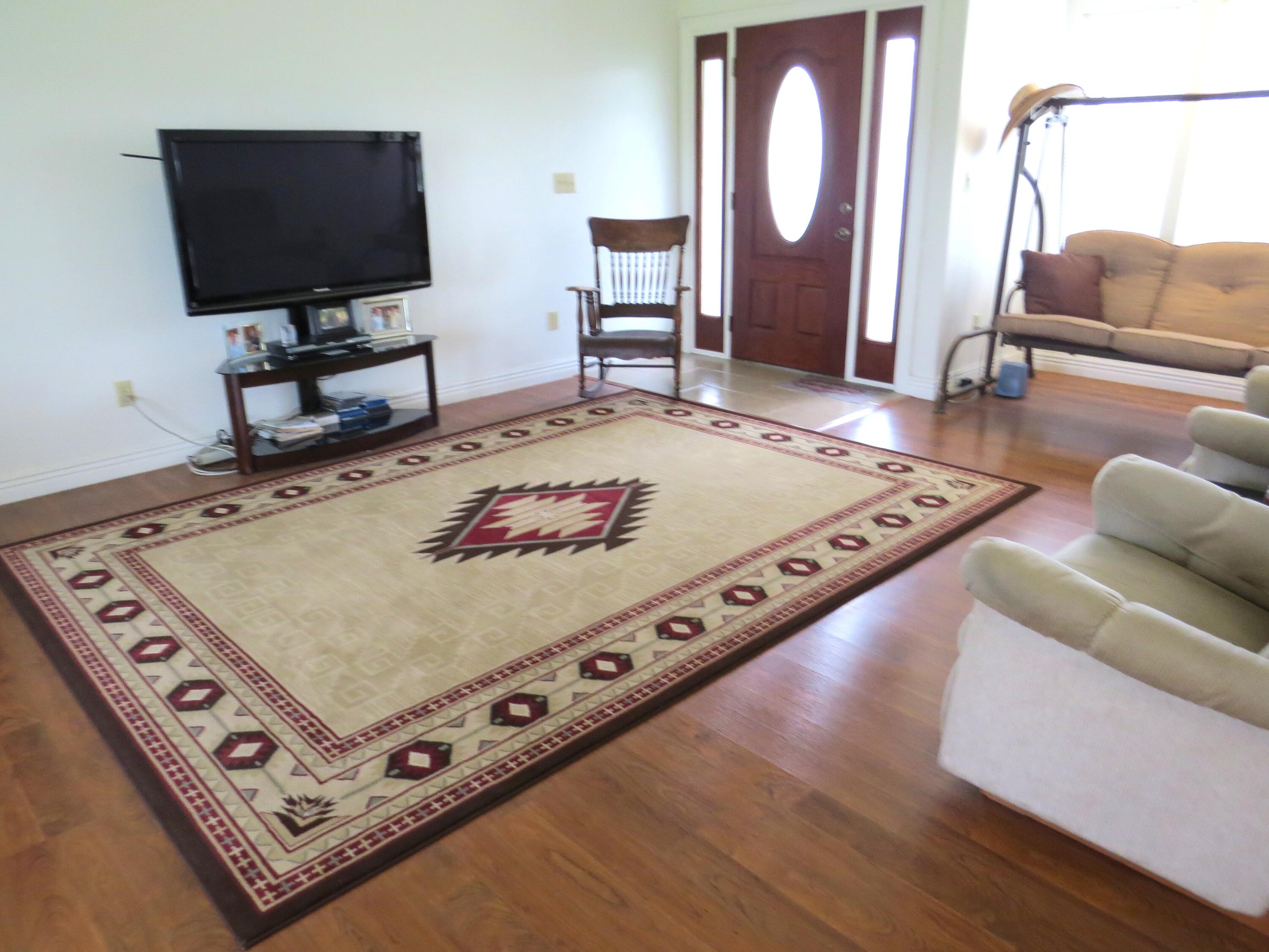 8861 Farm Road 2212 Property Photo 14