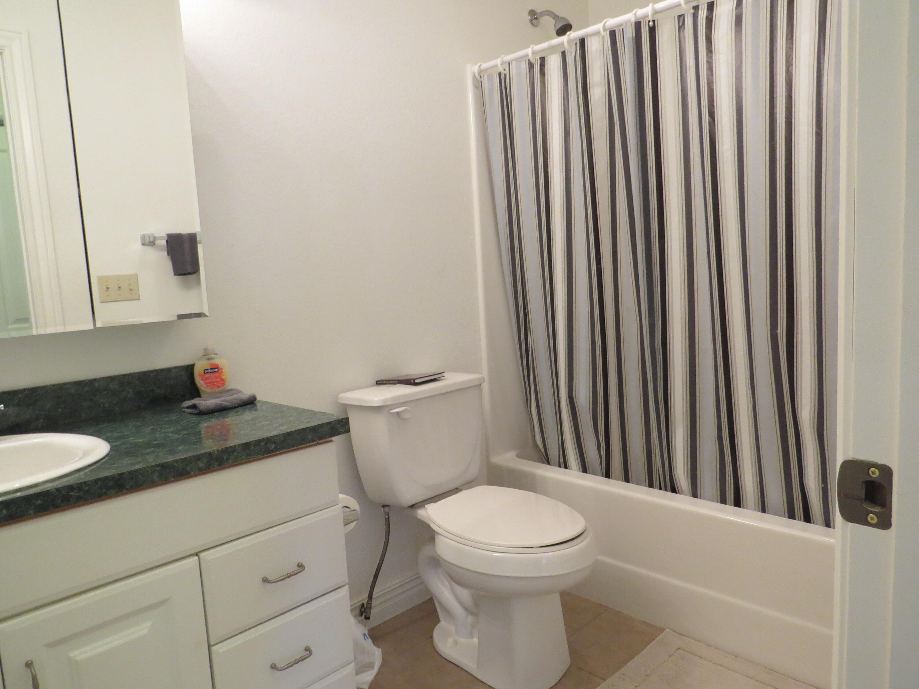 8861 Farm Road 2212 Property Photo 16