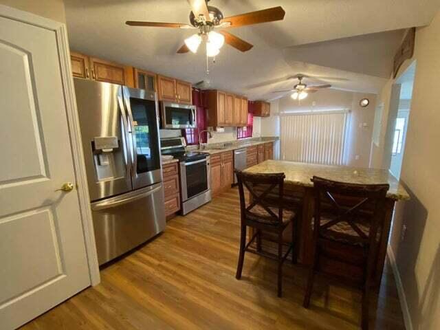 203 Forest Park Lane Property Photo 4