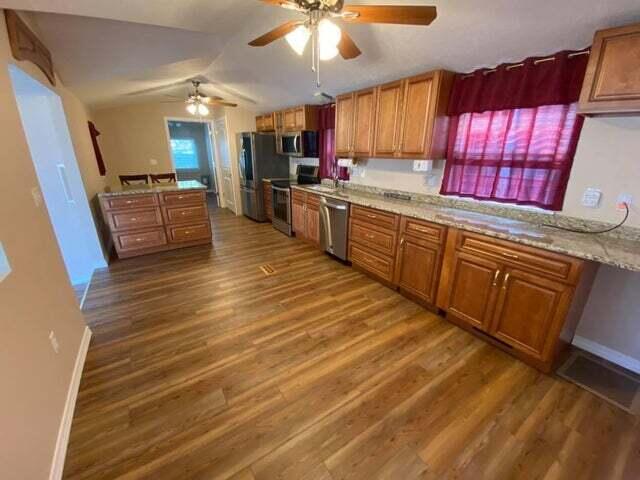 203 Forest Park Lane Property Photo 5