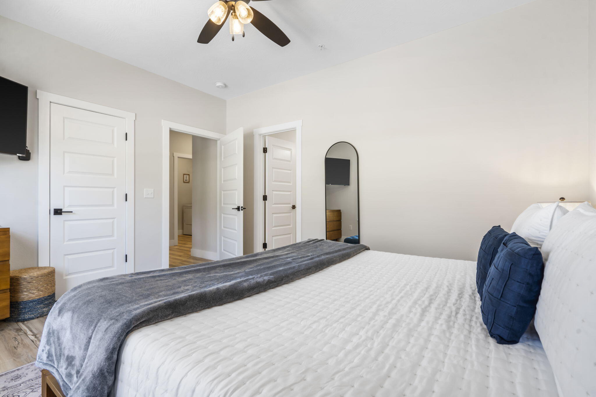 121 Frontier Way Property Photo 8