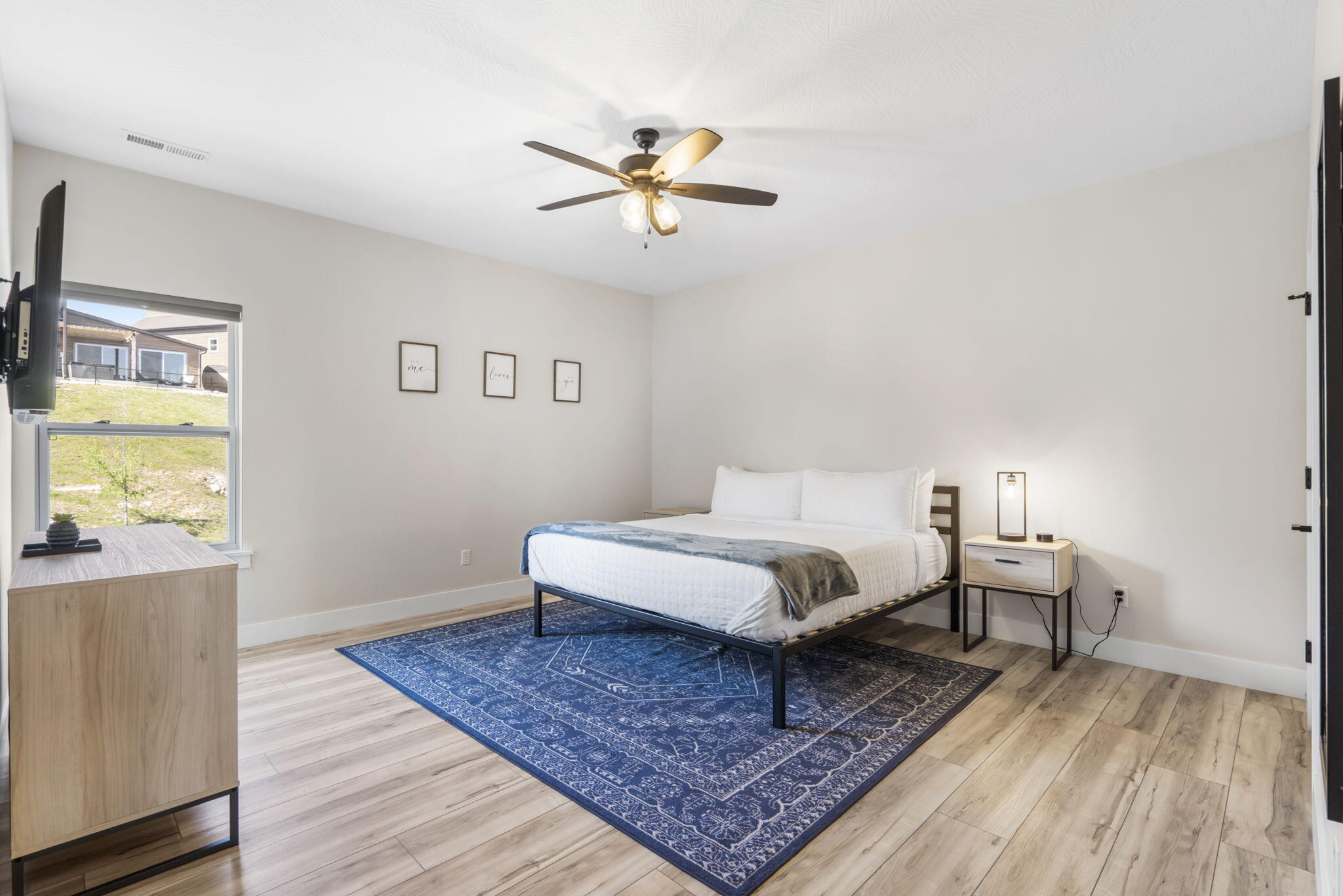121 Frontier Way Property Photo 33