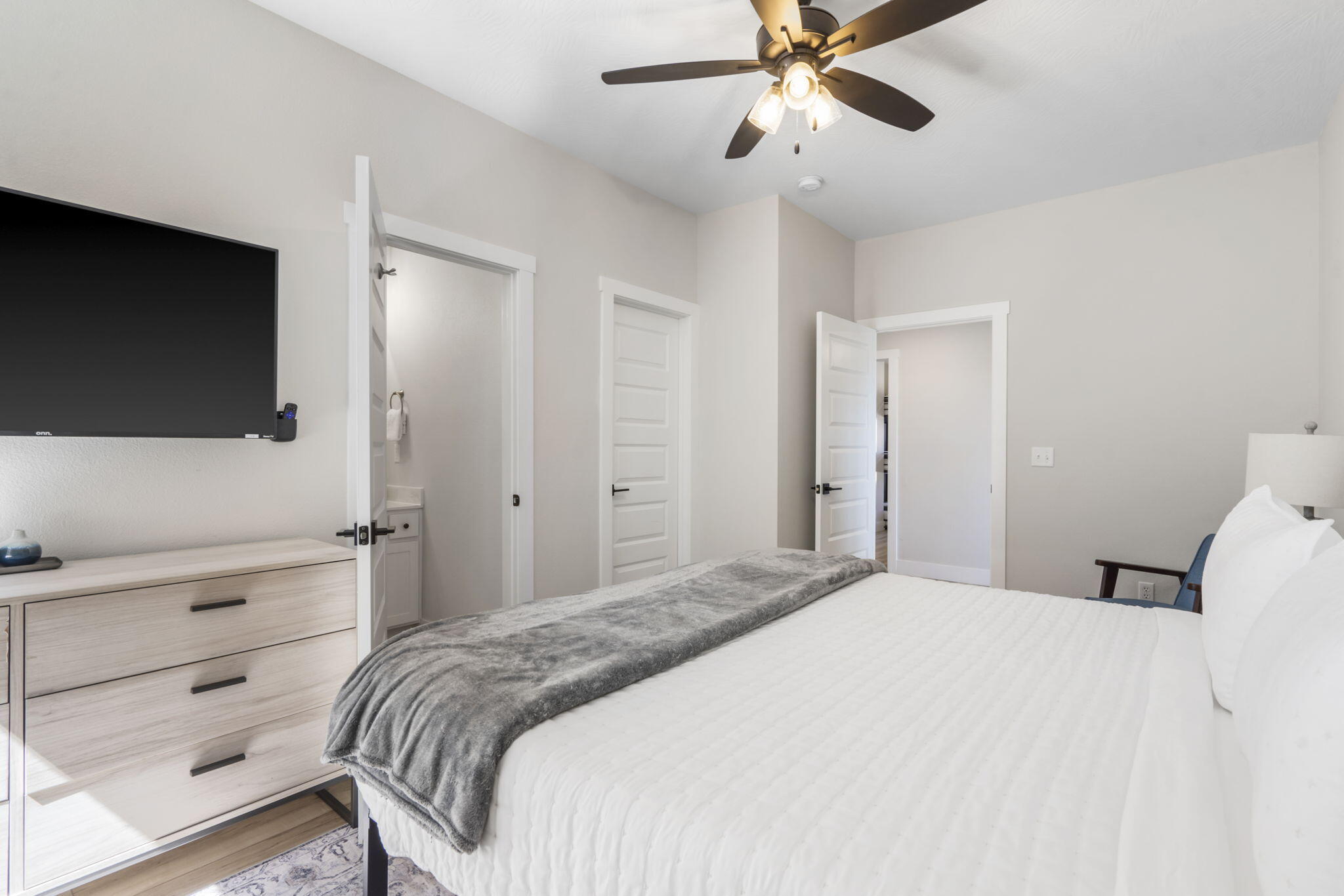 121 Frontier Way Property Photo 41