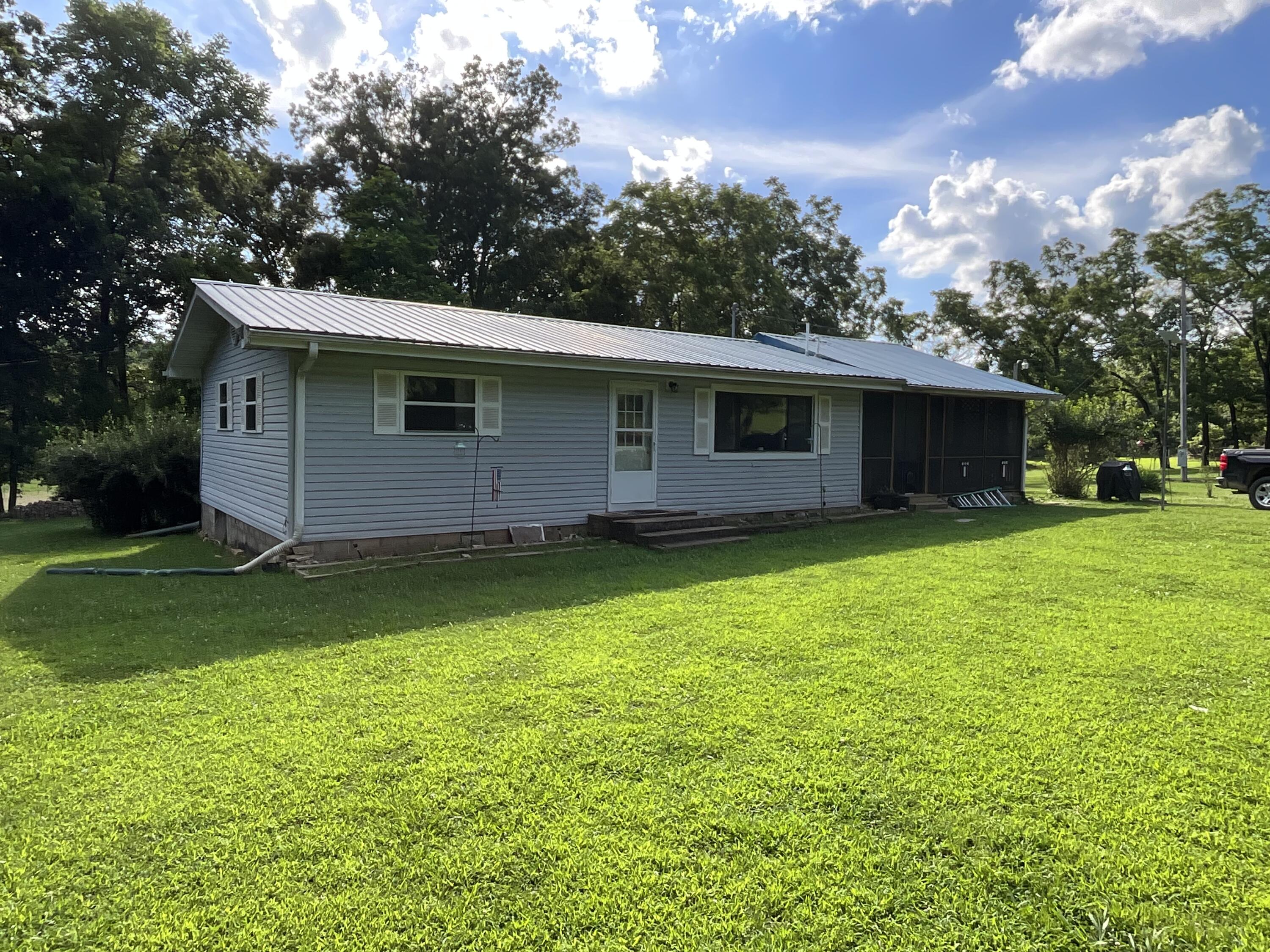 10295 County Road 458a Property Photo 4