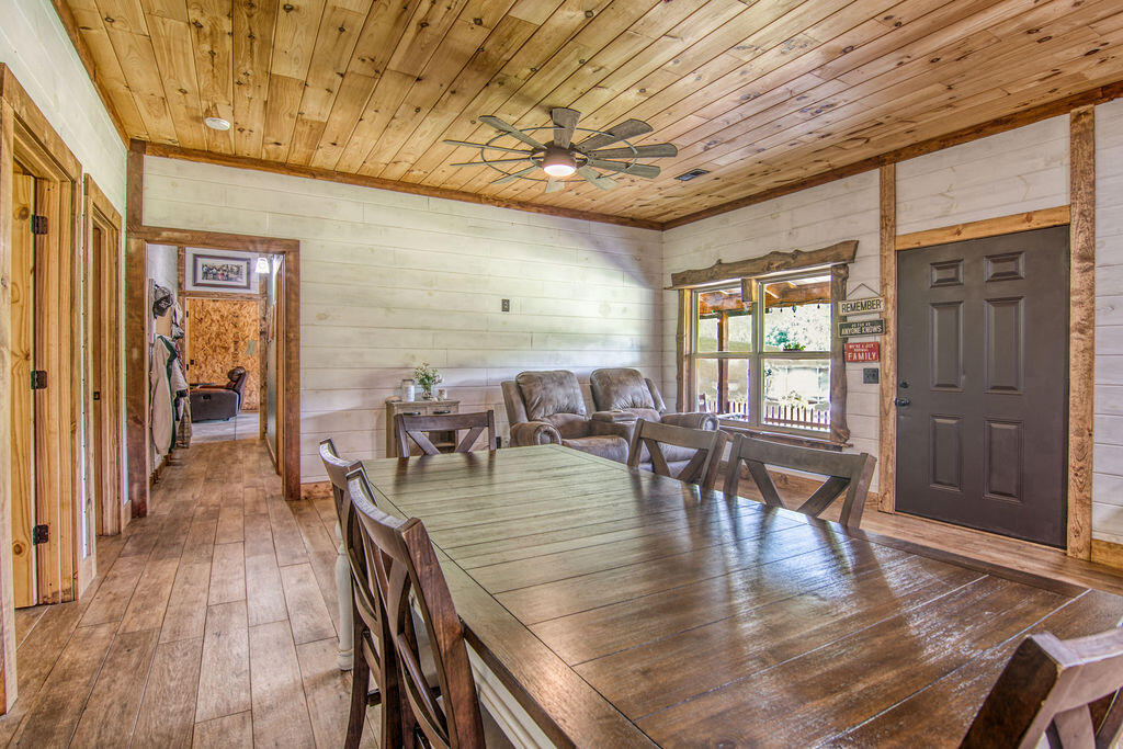 32103 State Highway 413 Property Photo 14
