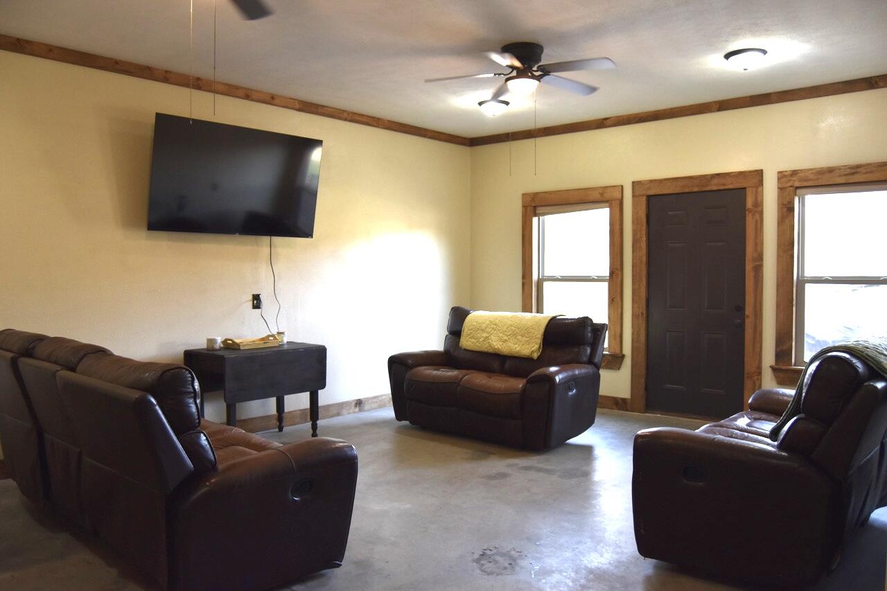 32103 State Highway 413 Property Photo 28