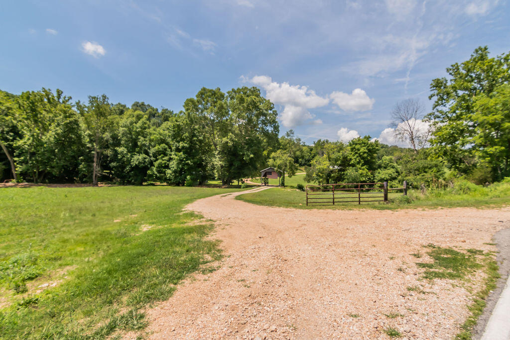 32103 State Highway 413 Property Photo 54