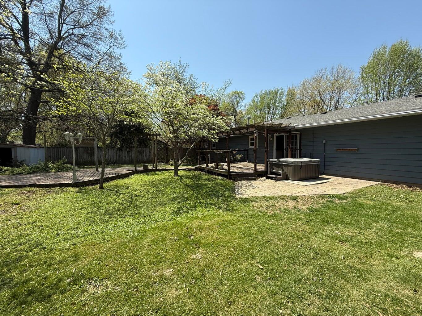 1208 South Cedarbrook Avenue Property Photo 3