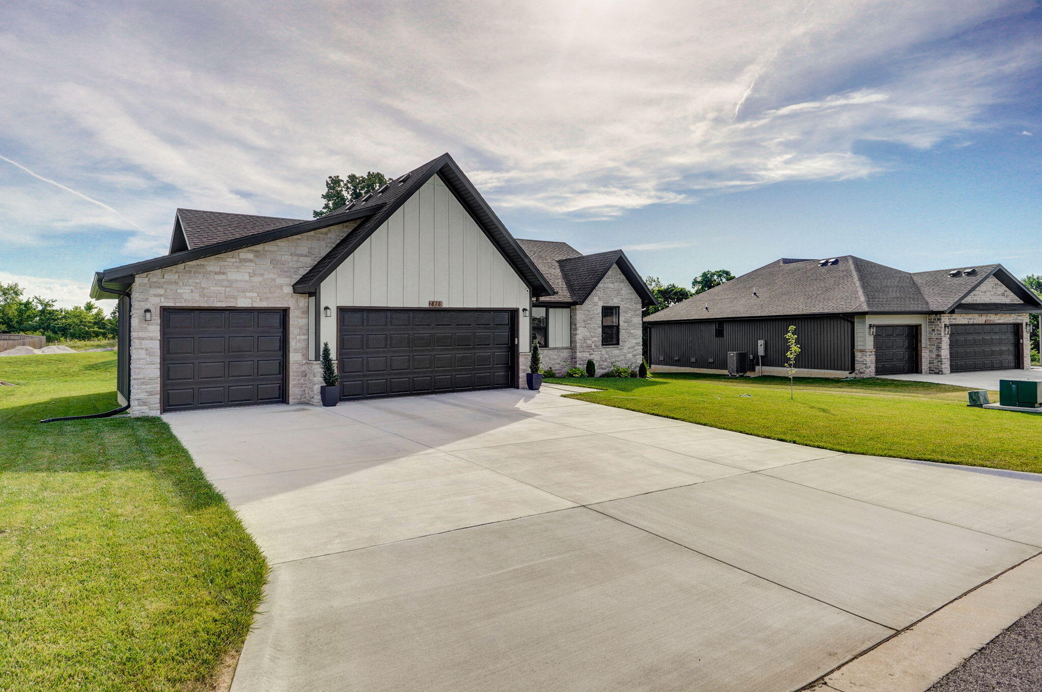 816 South Rockburn Court Property Photo 1