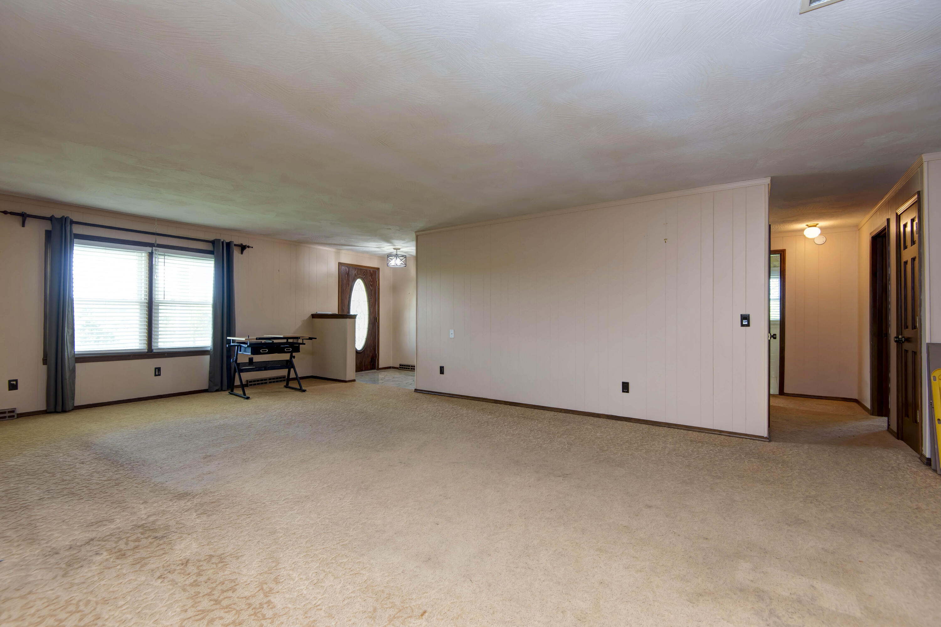 5338 South 210th Road Property Photo 3