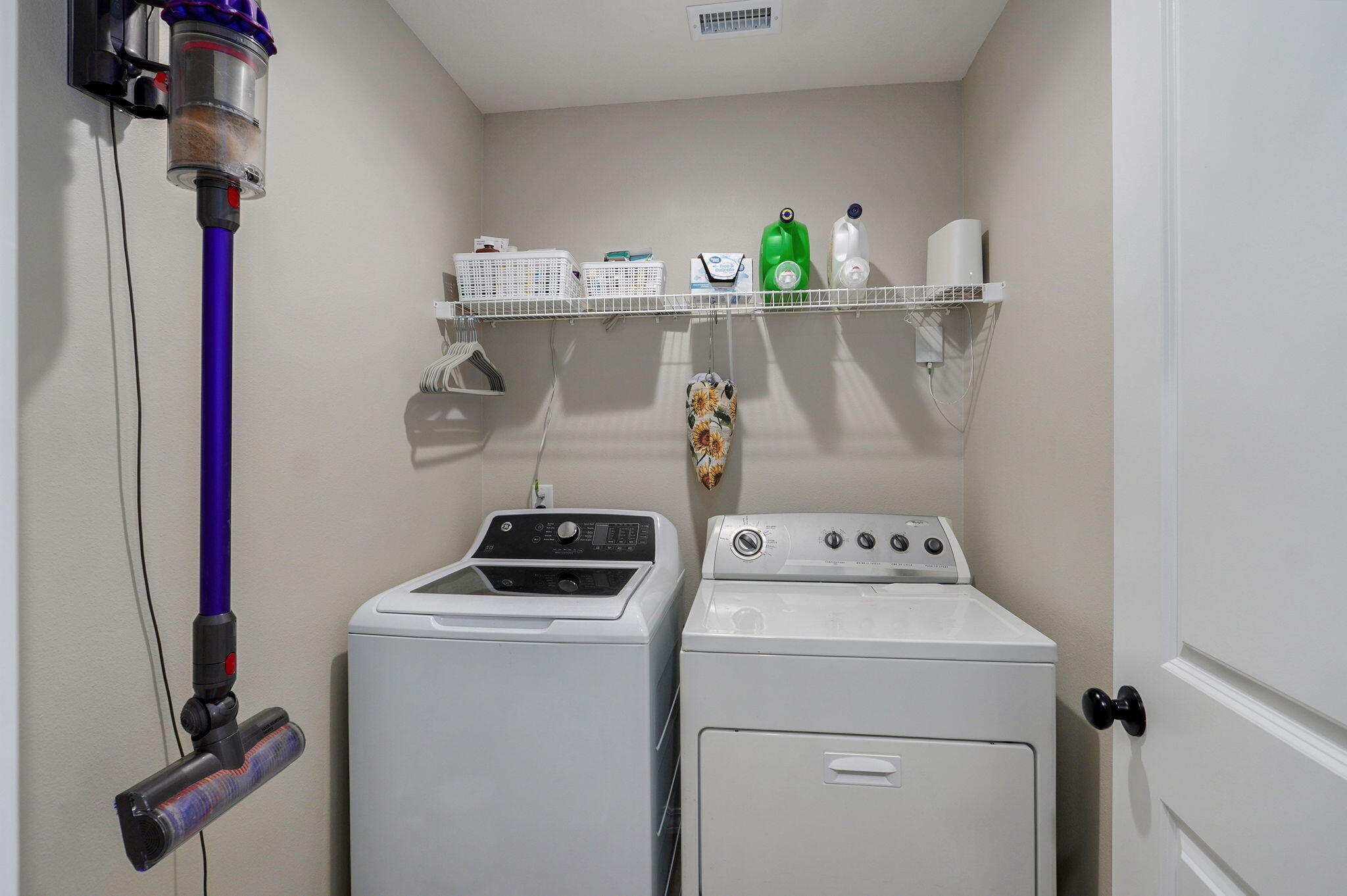 816 South Rockburn Court Property Photo 16