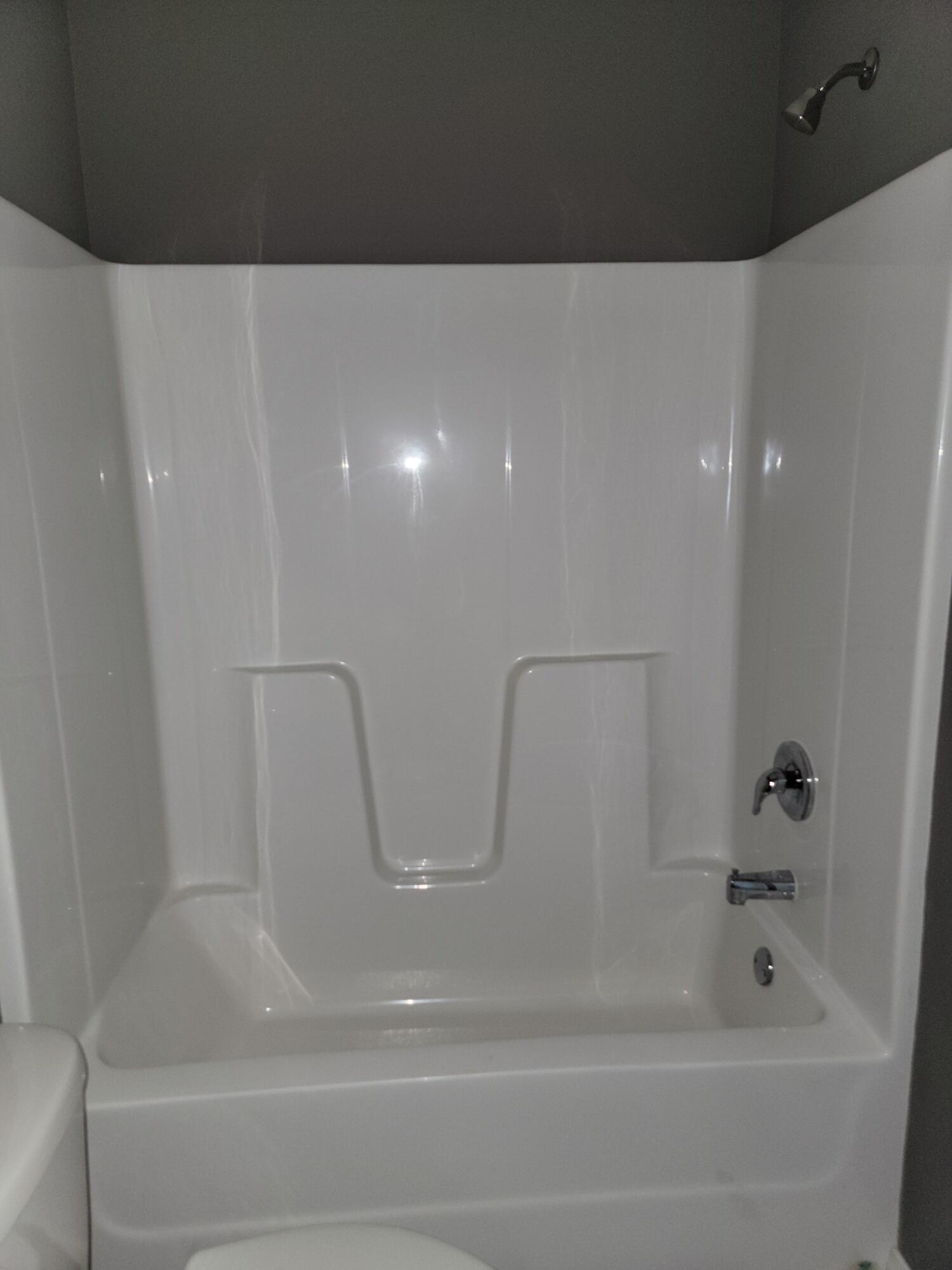 100 Hawthorn Avenue Property Photo 22