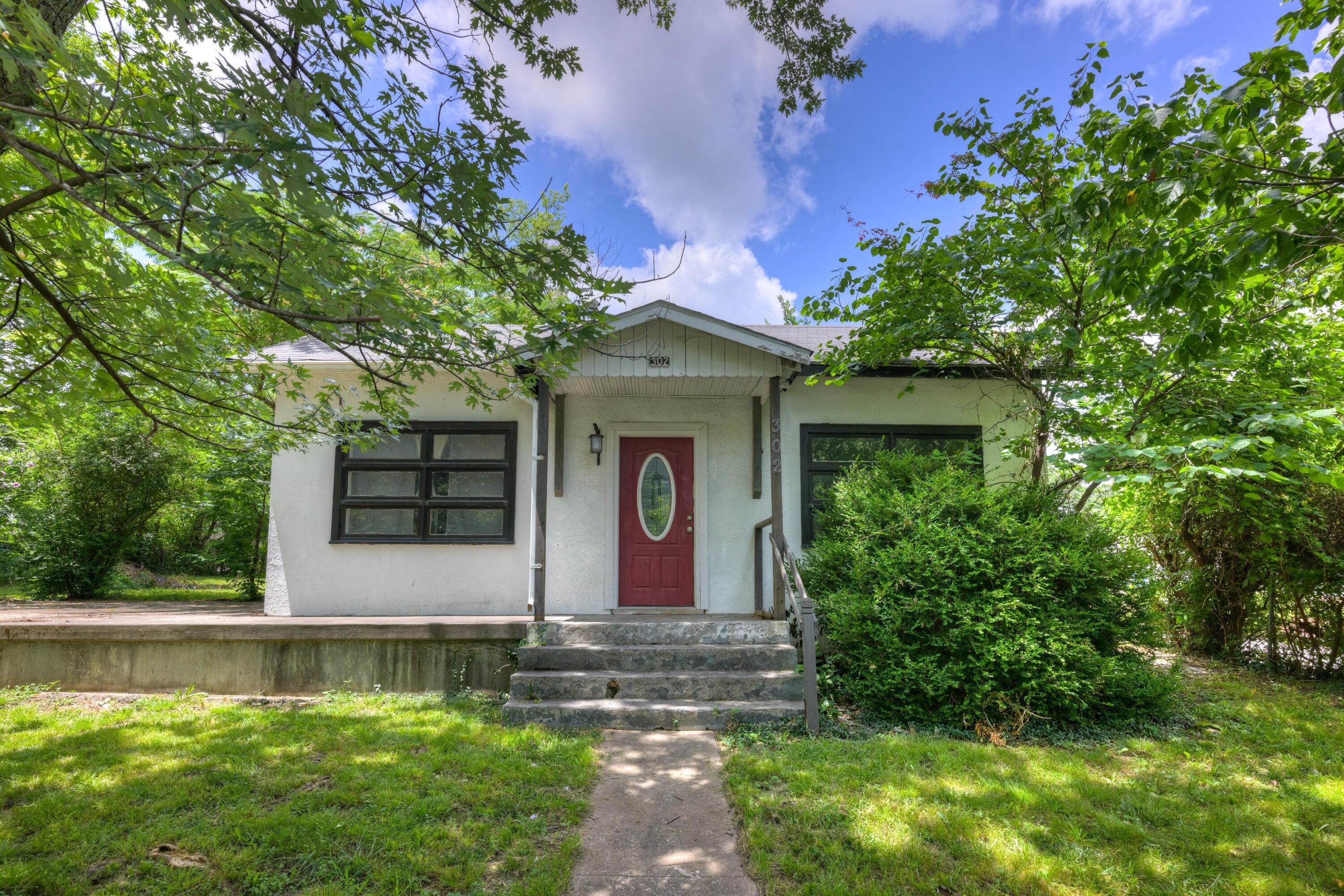 302 South Florida Avenue Property Photo 1