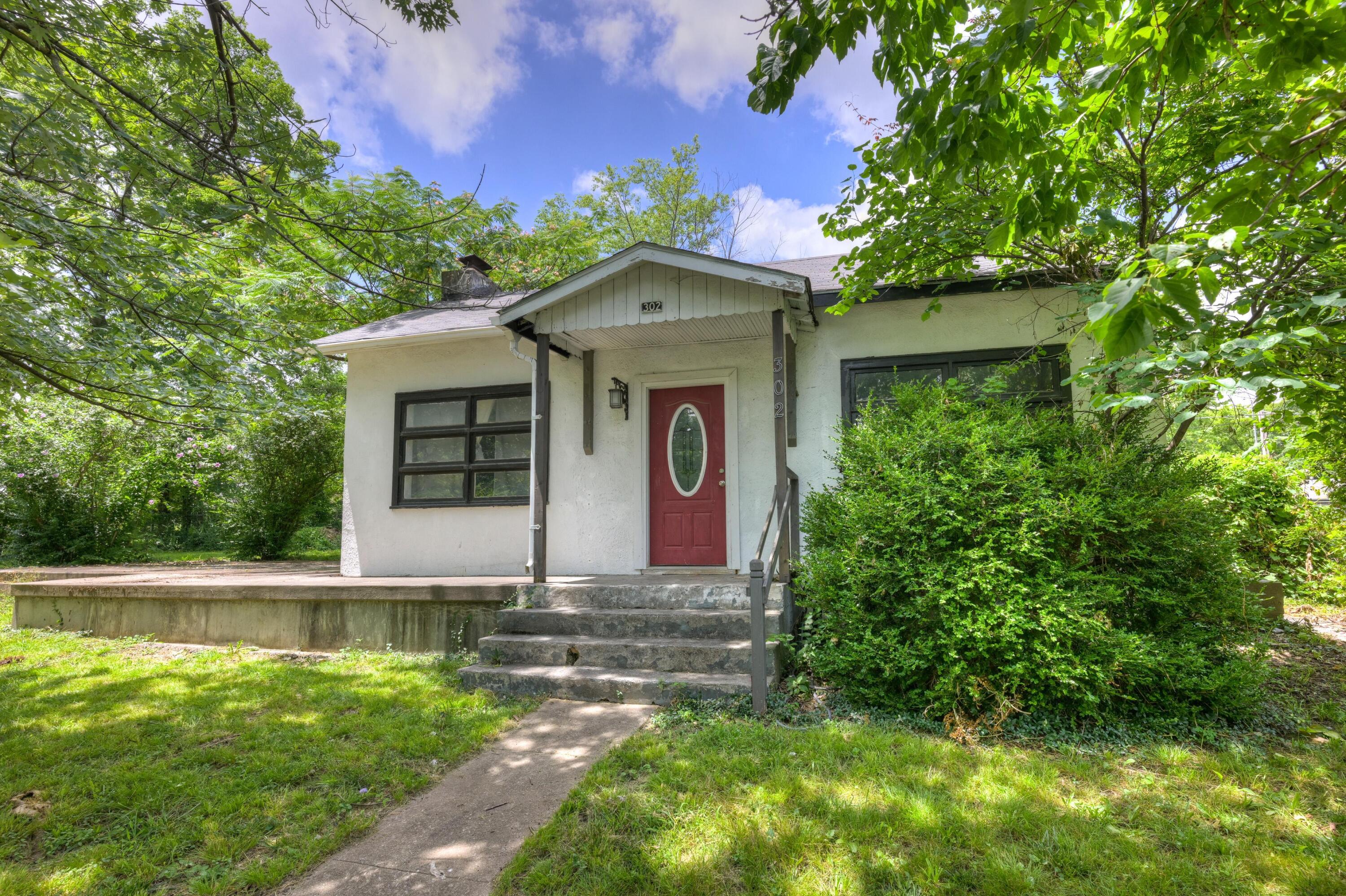 302 South Florida Avenue Property Photo 2