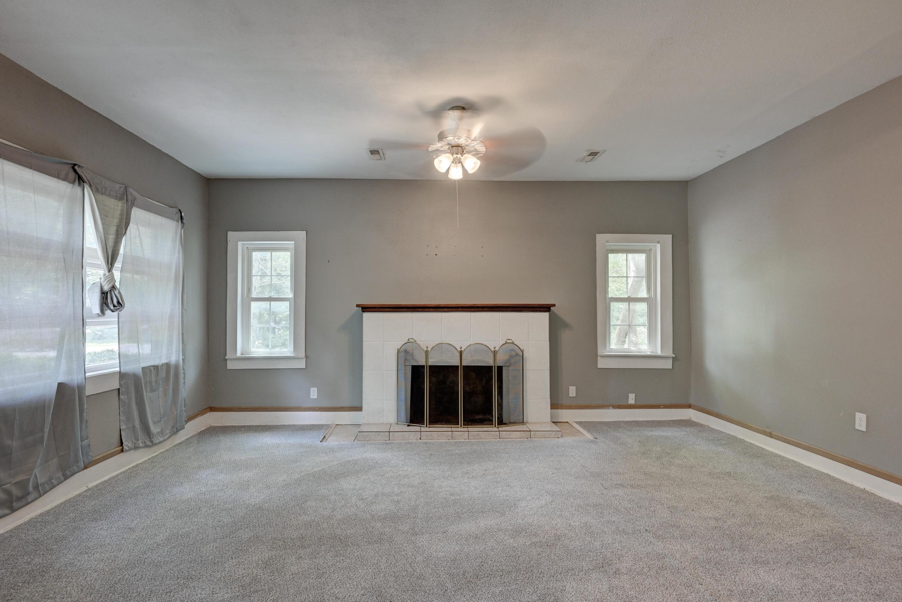 302 South Florida Avenue Property Photo 4