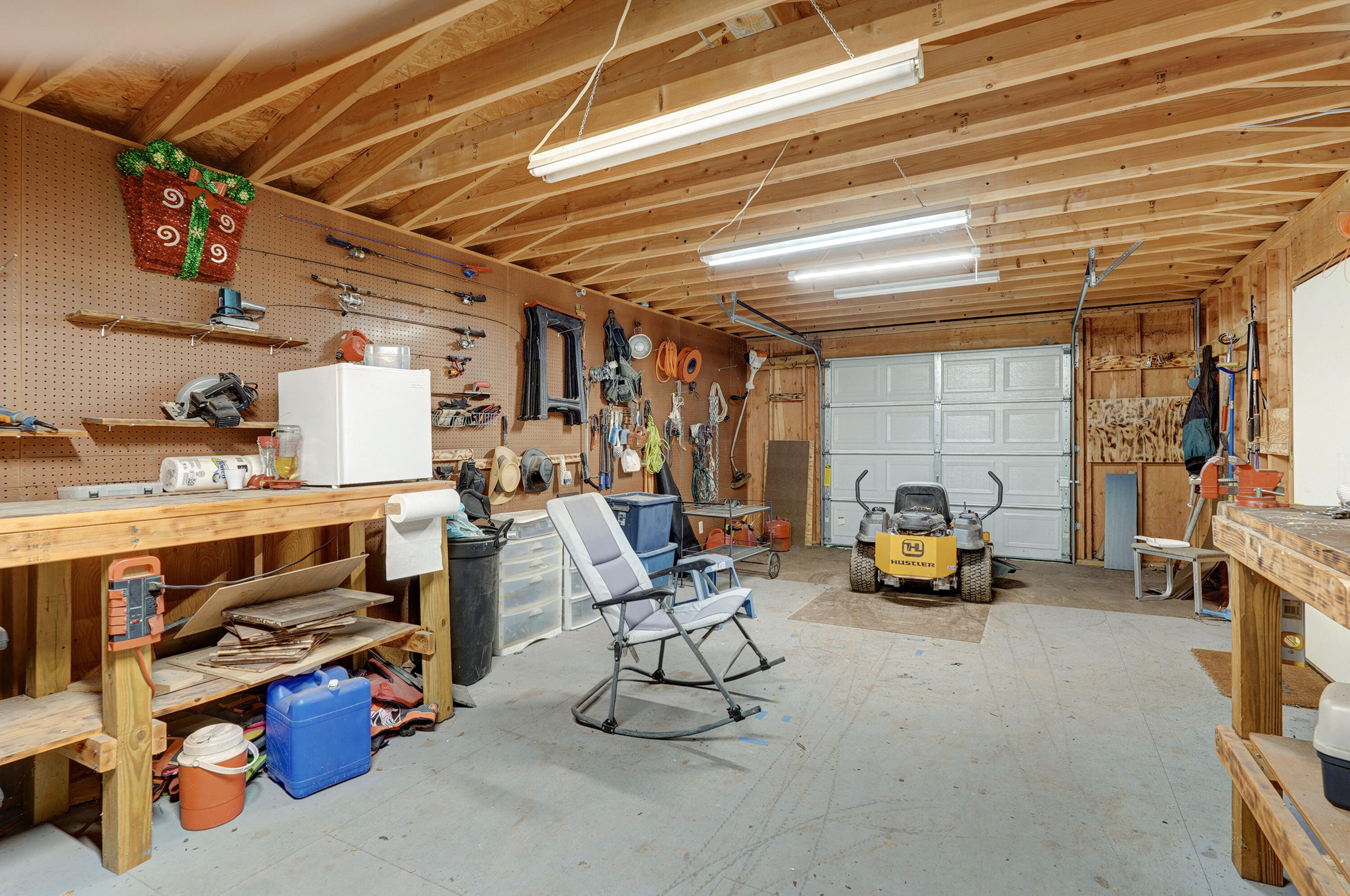 667 South Broadview Drive Property Photo 44