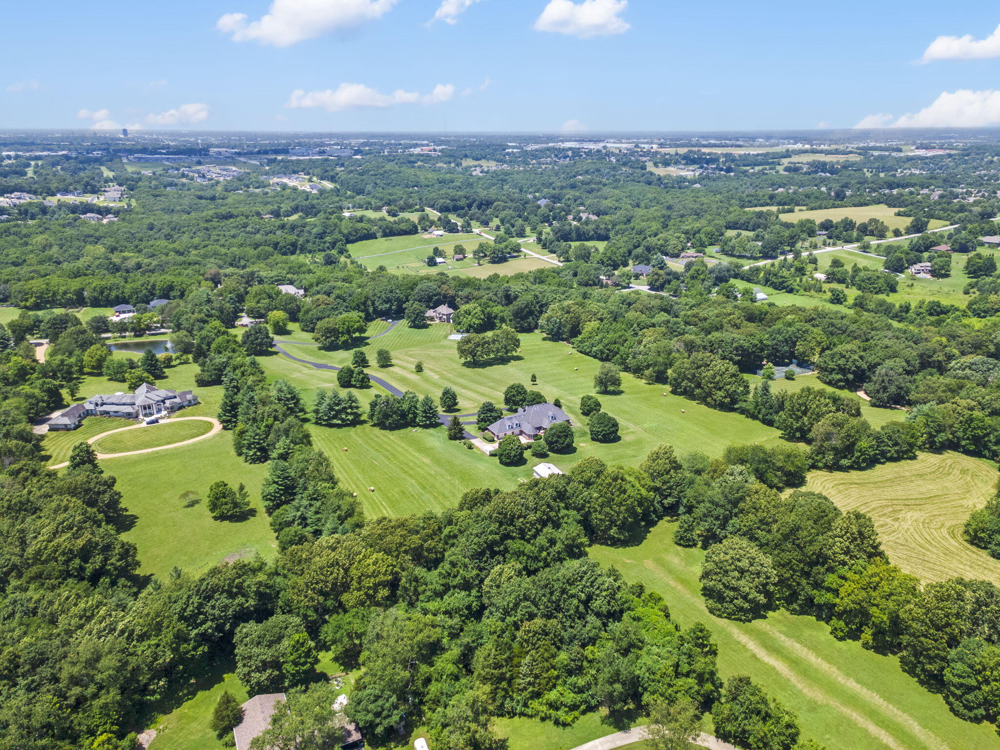 4671 East Beaux Creek Lane Property Photo 2
