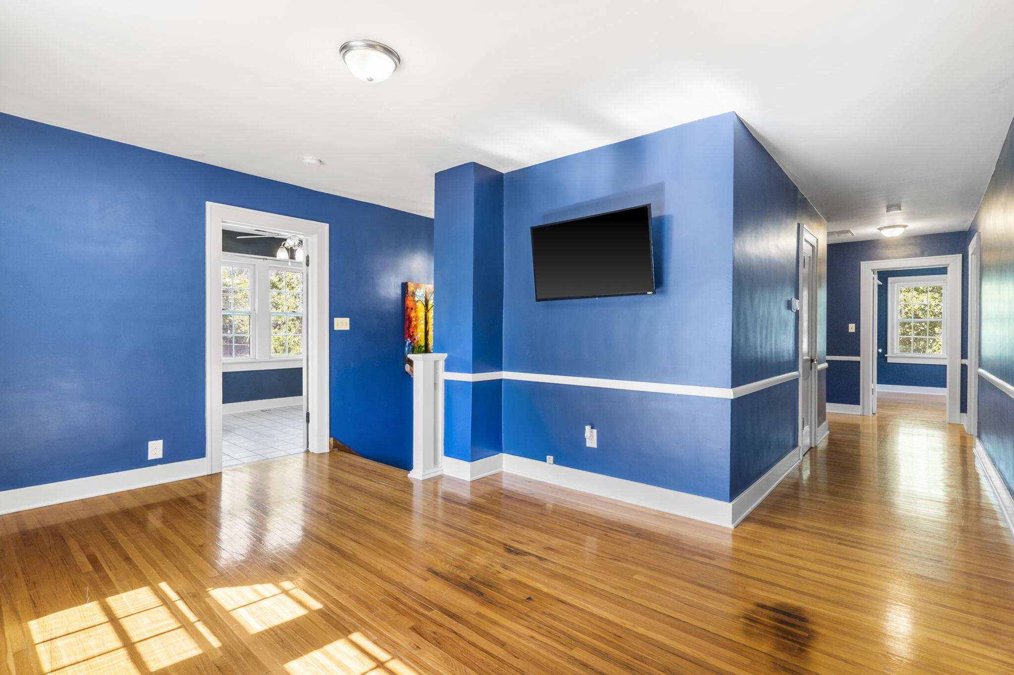 519 East South Street Property Photo 28