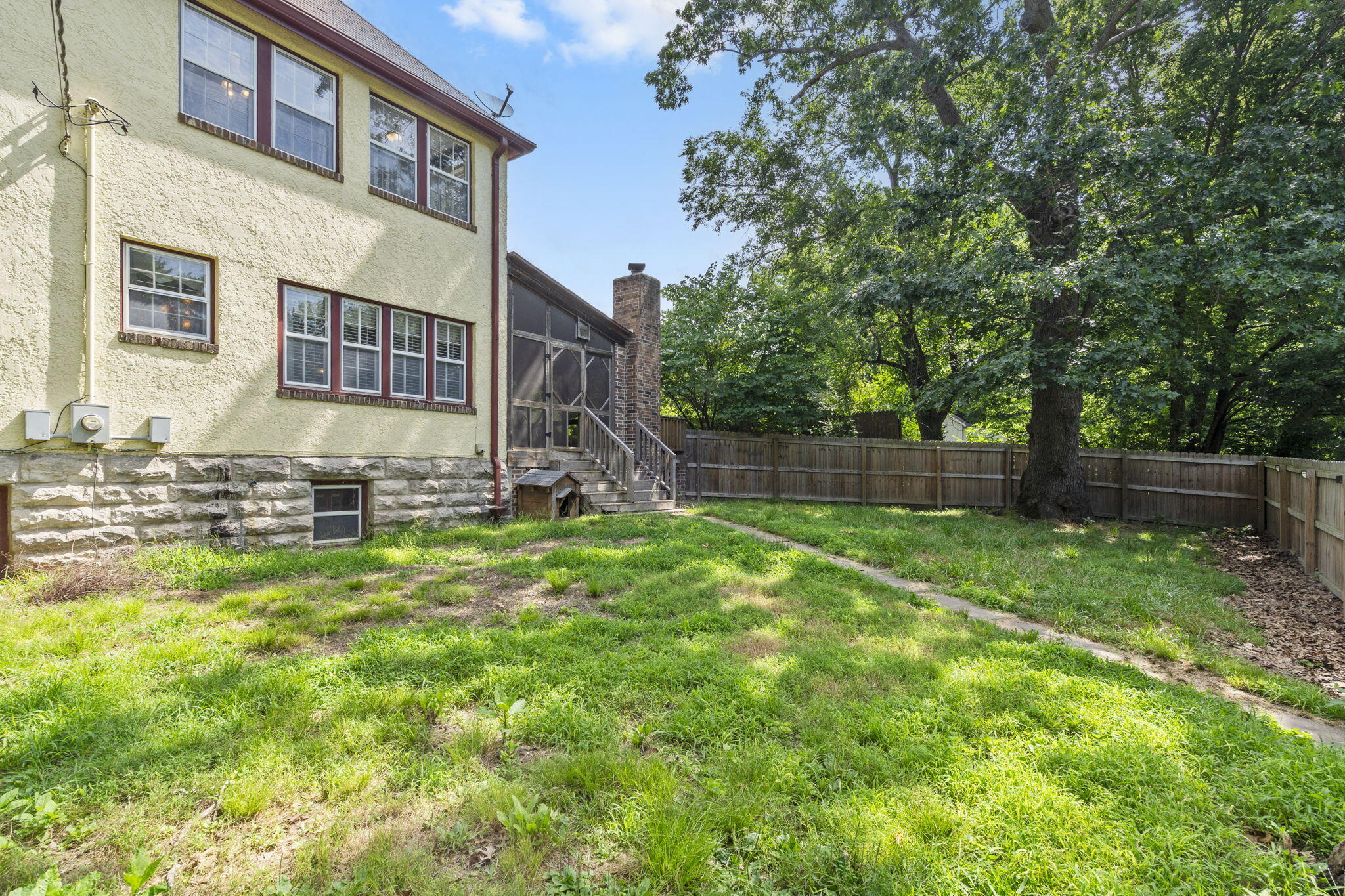 519 East South Street Property Photo 68