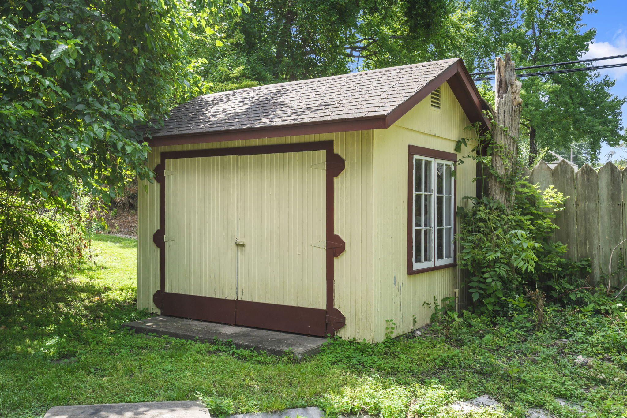 519 East South Street Property Photo 72