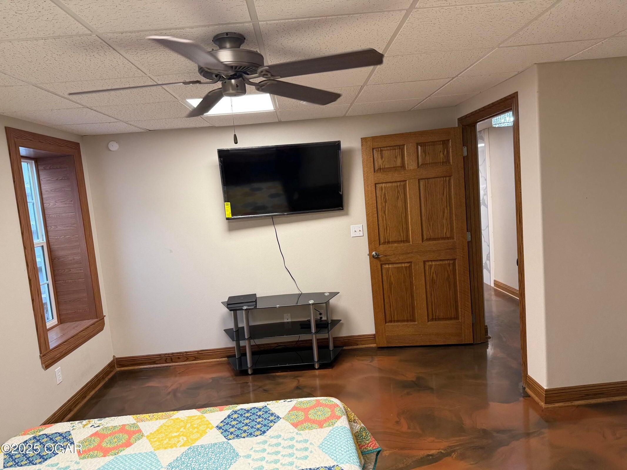 318 Fox Fire Court Property Photo 43