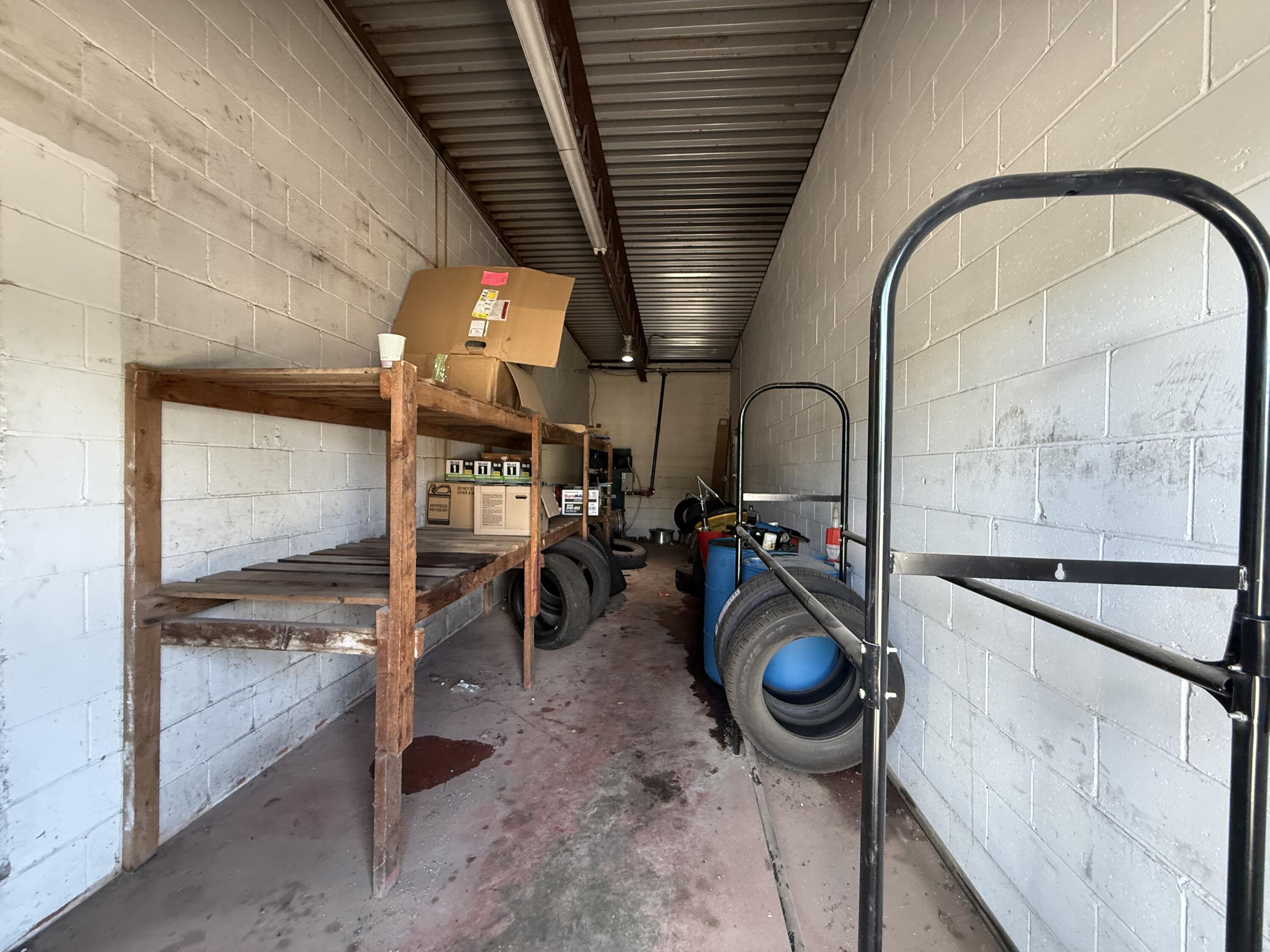 103 Vine Street Property Photo 8