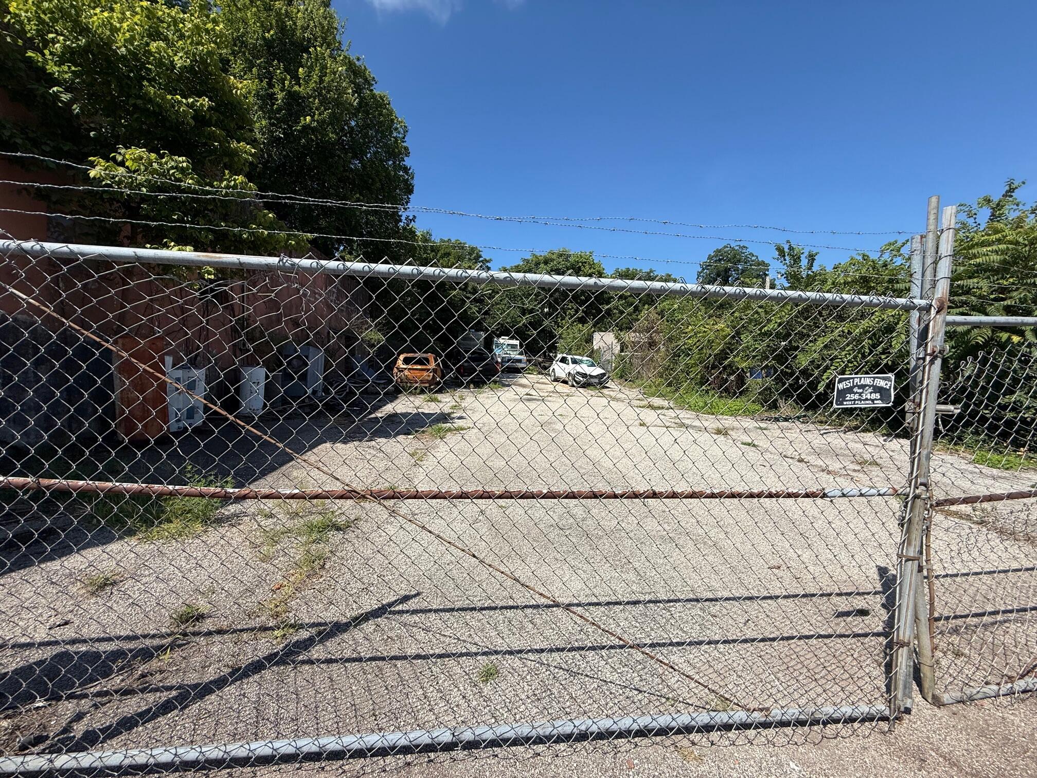 103 Vine Street Property Photo 14