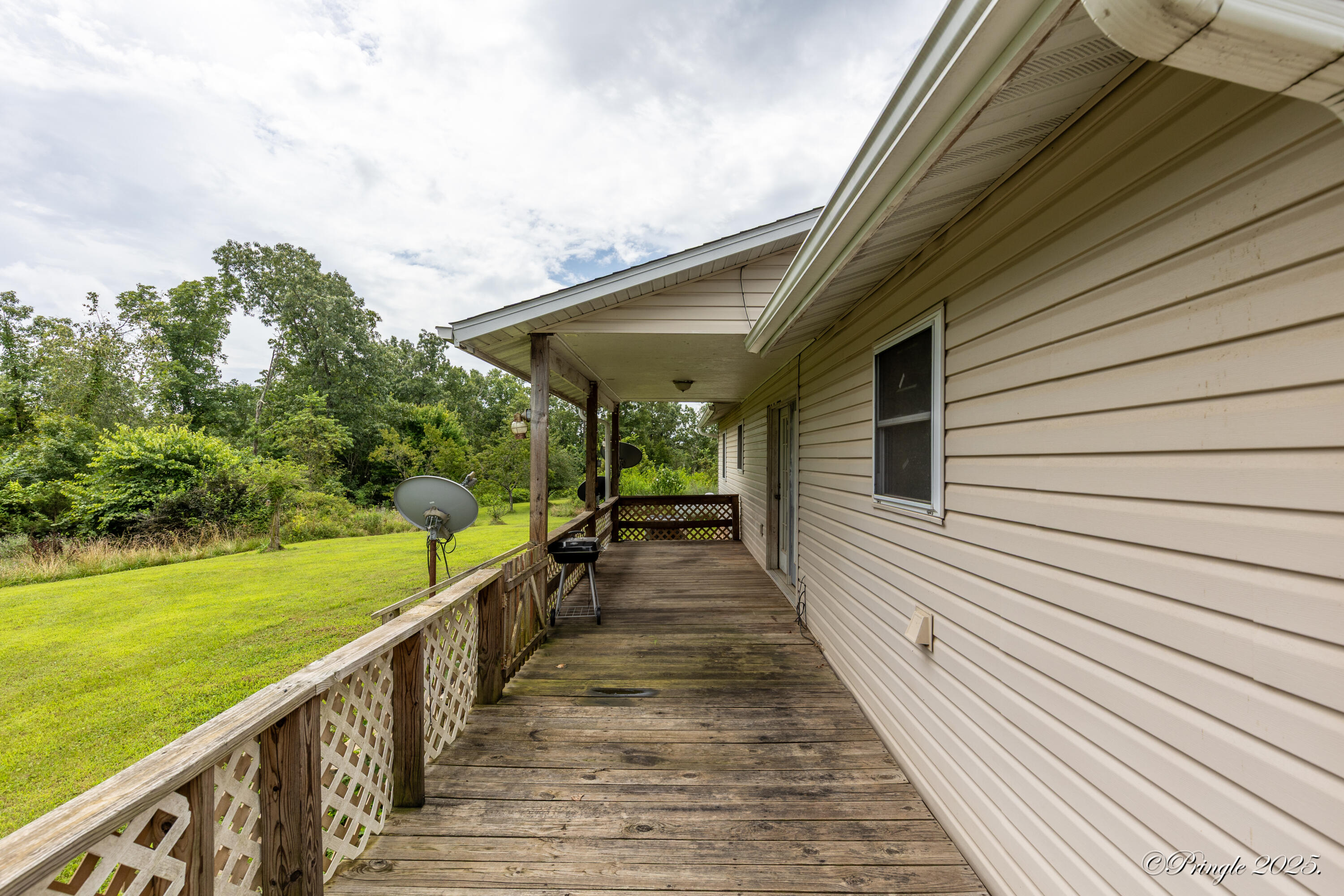 5748 County Road 3850 Property Photo 24