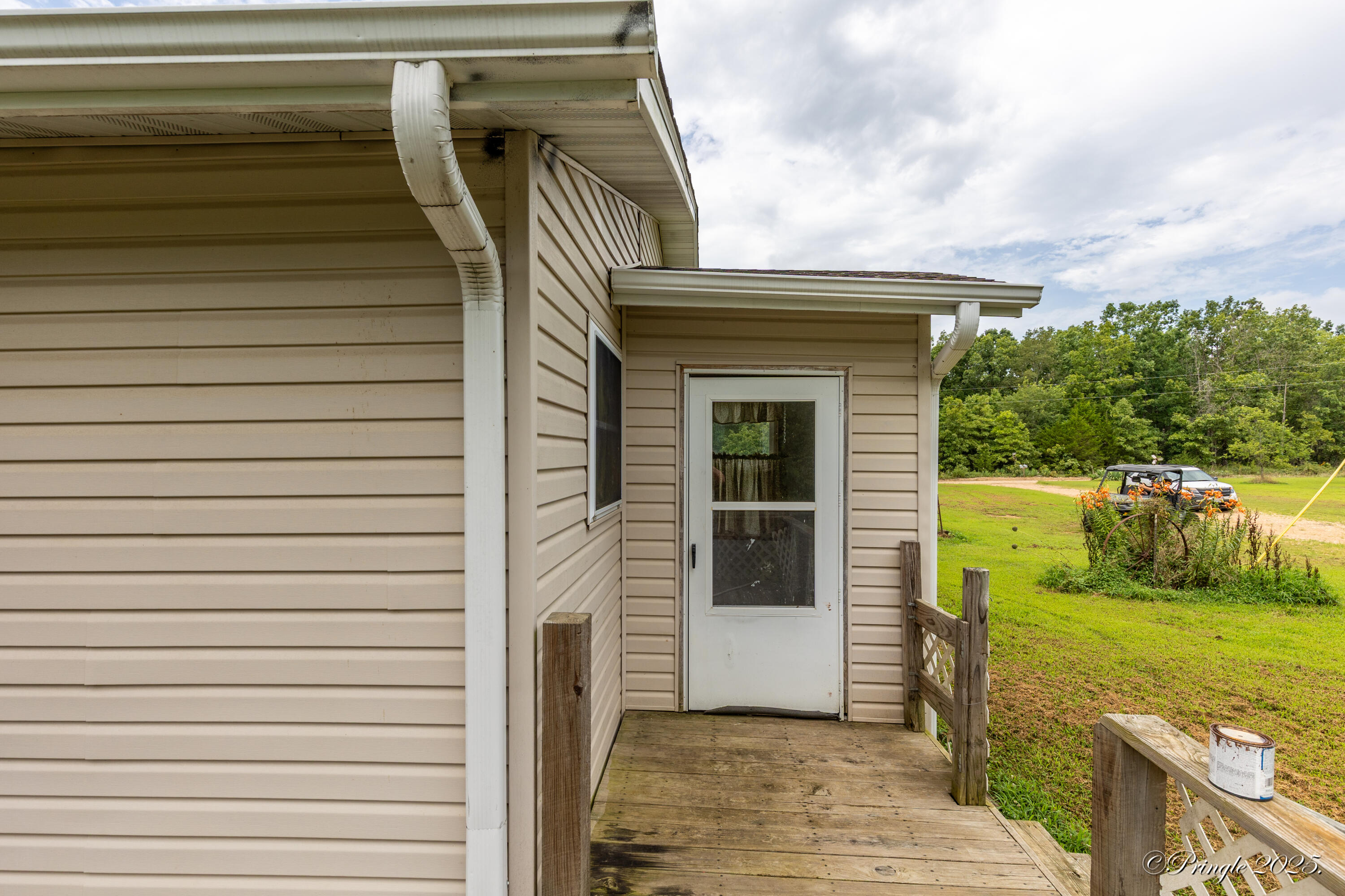5748 County Road 3850 Property Photo 25