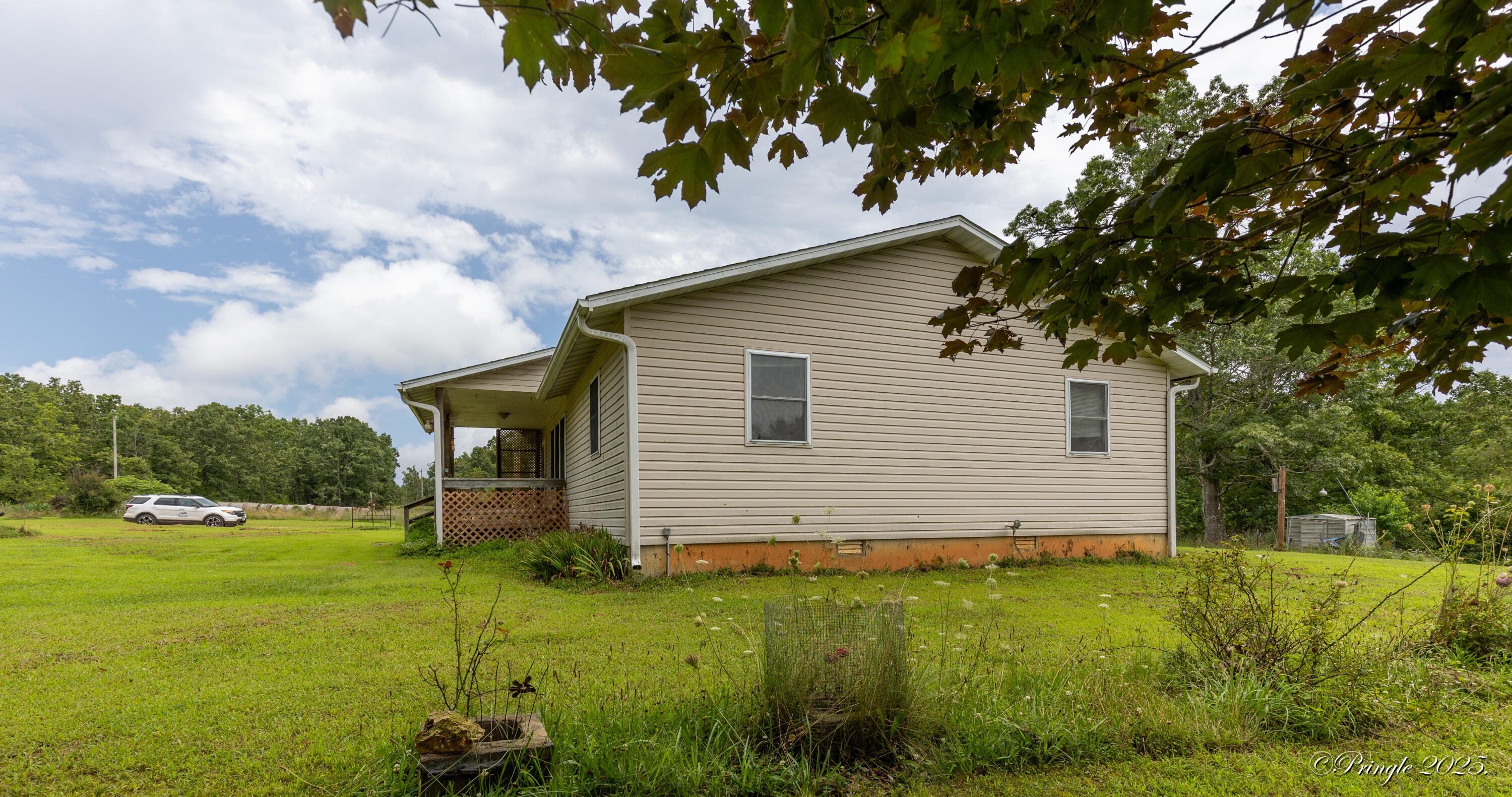 5748 County Road 3850 Property Photo 27
