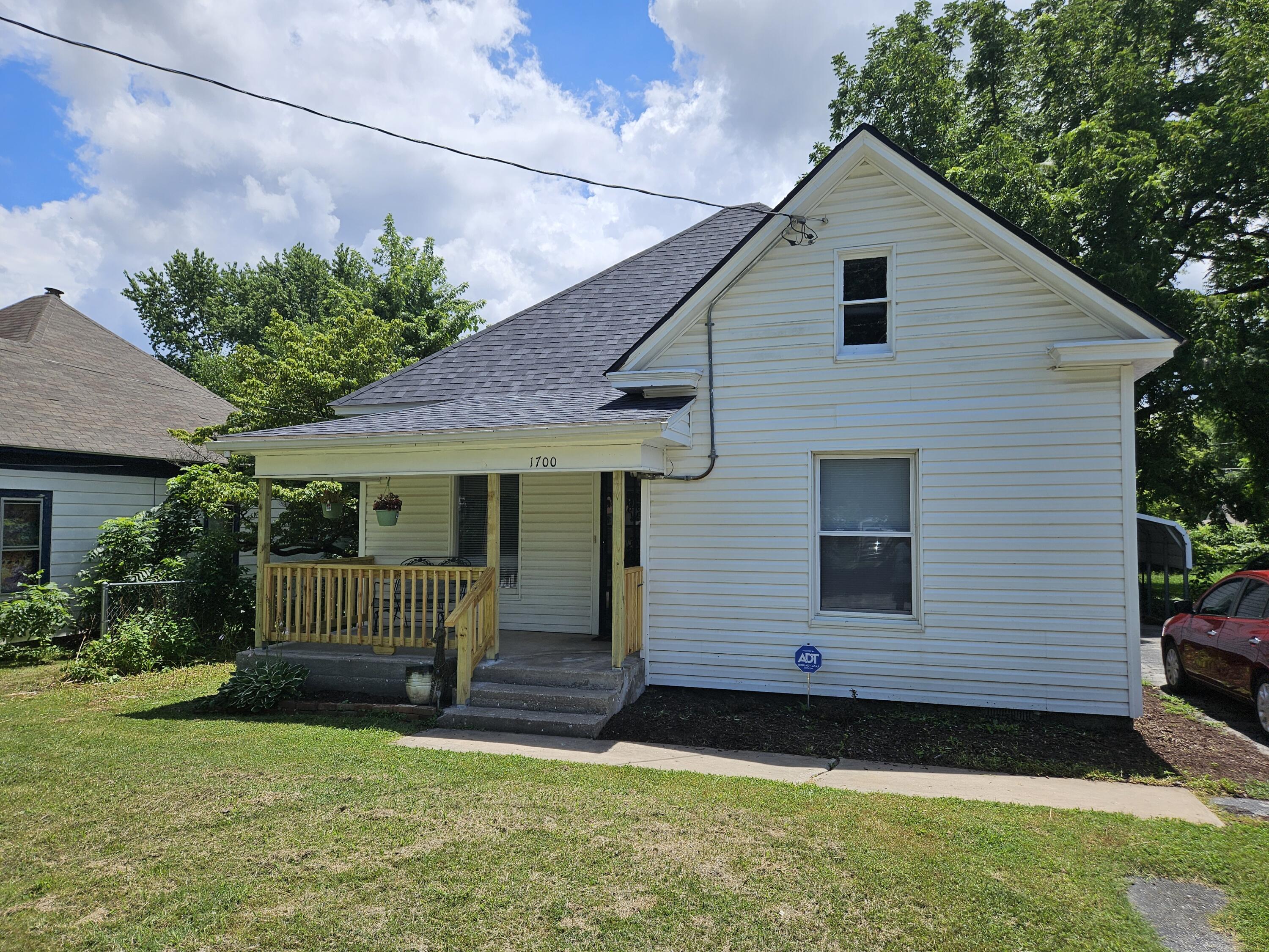 1700 West Atlantic Street
